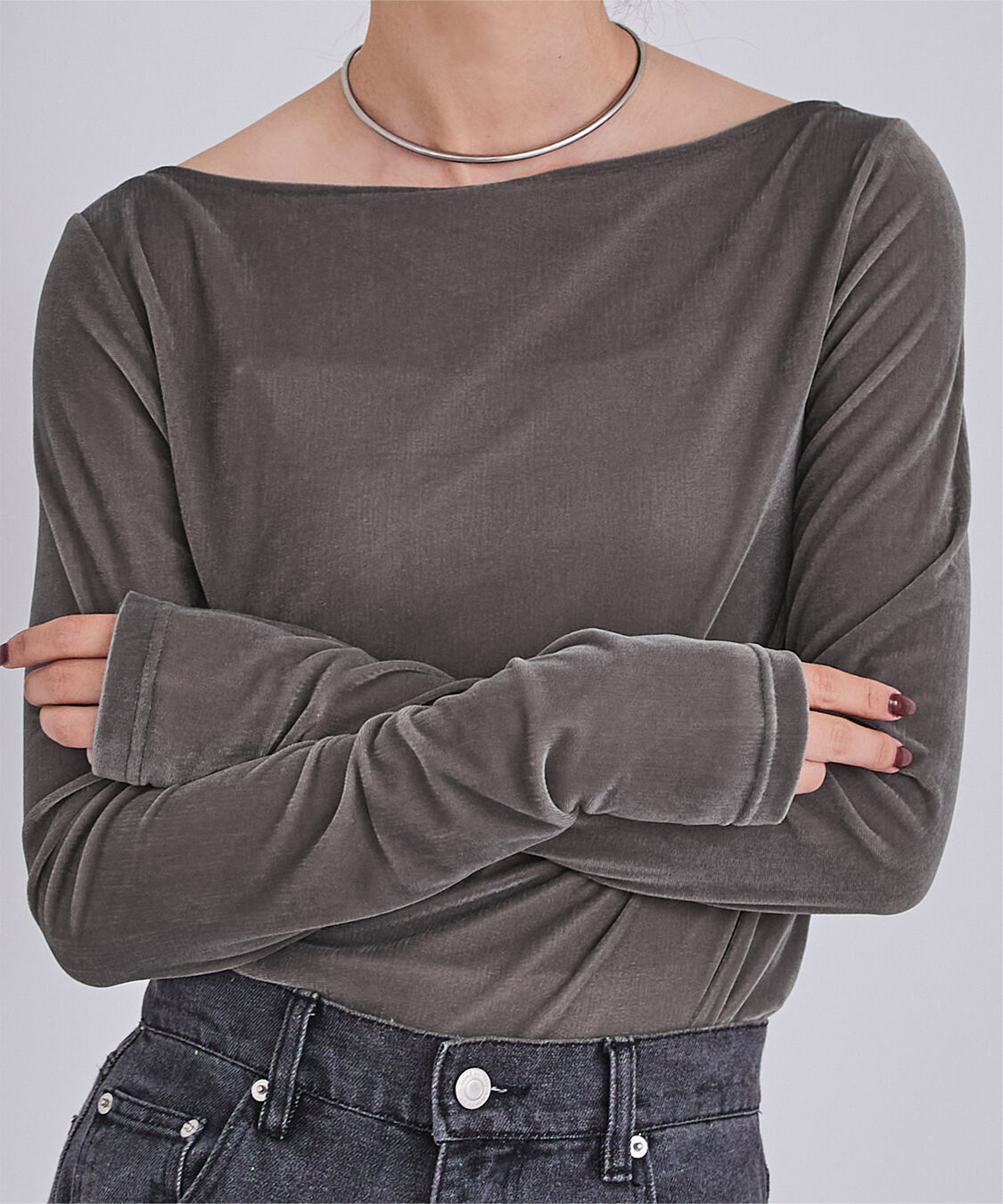 ur's「【黒川翼さんコラボアイテム】2wayボートネックベロアトップス」|Tシャツ・カットソー|