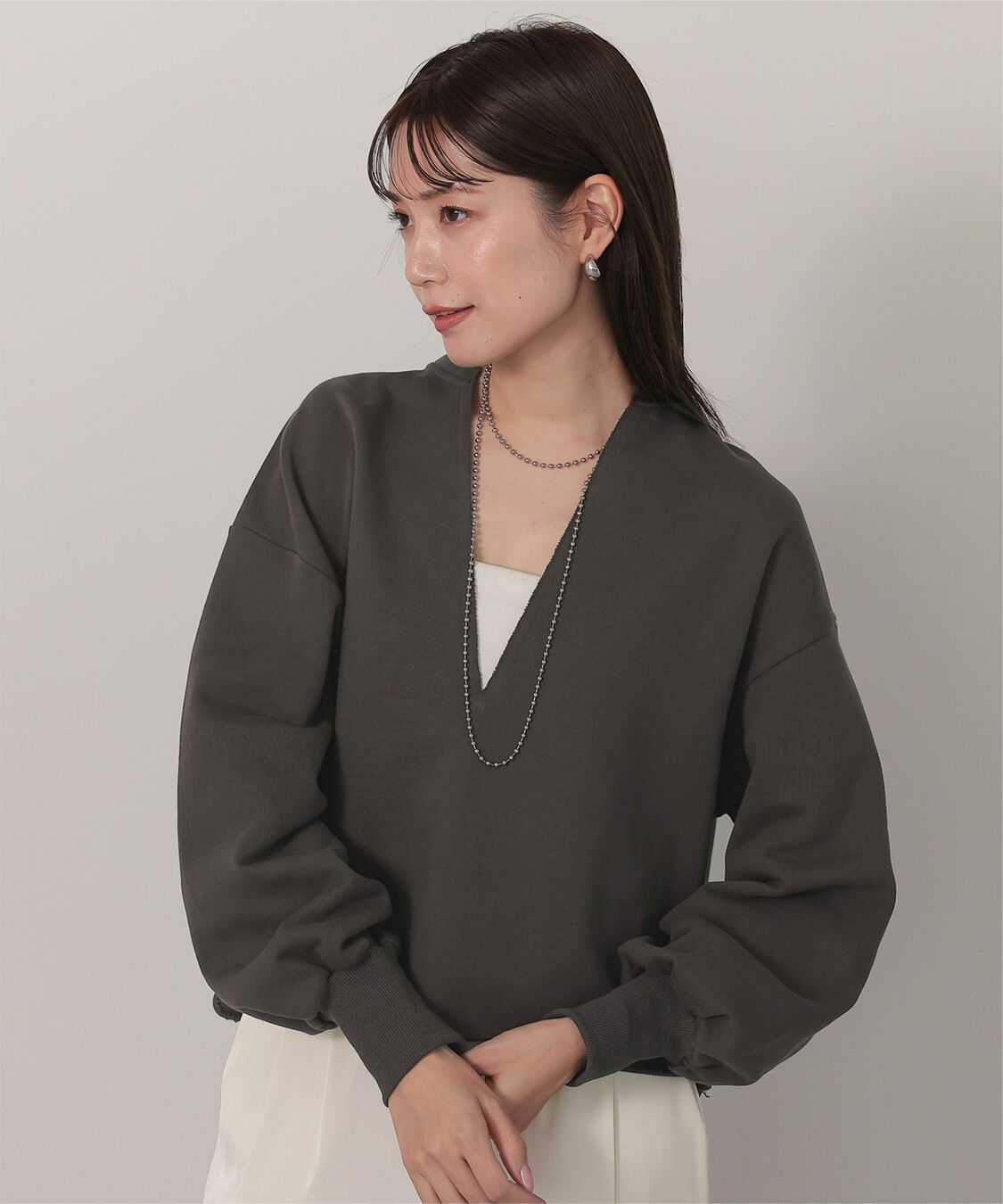 ur's「深Vネックスウェットプルオーバー」|スウェット・ジャージ|チャコール