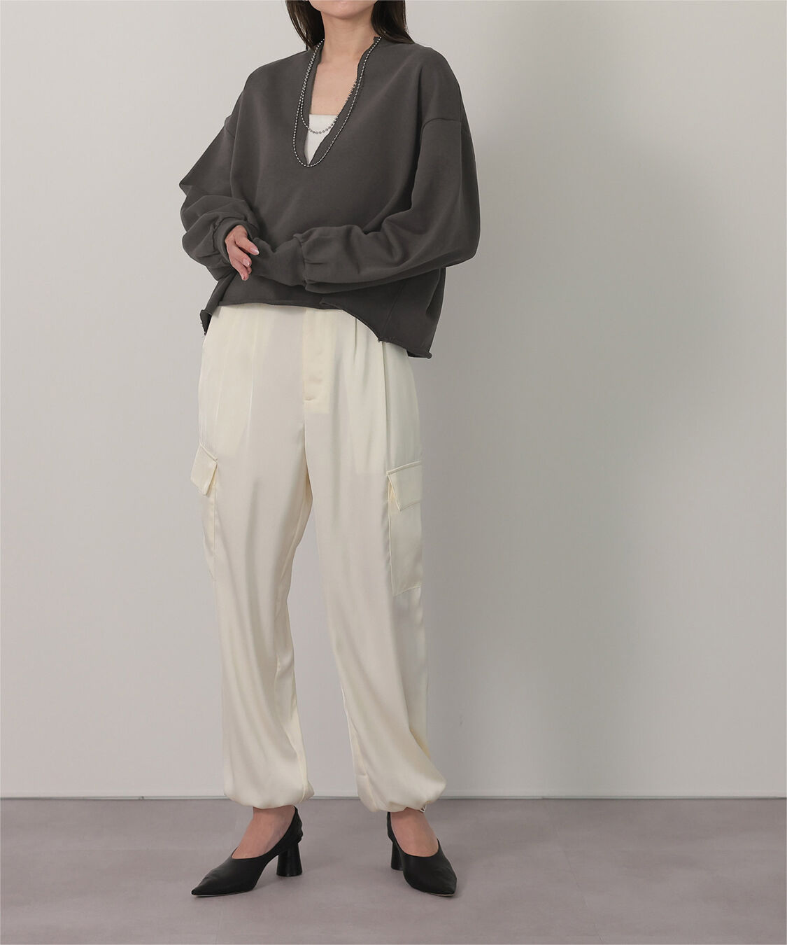 ur's「深Vネックスウェットプルオーバー」|スウェット・ジャージ|