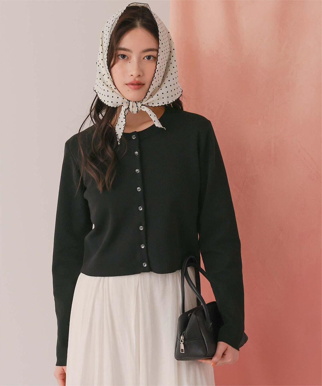 titivate「クリア釦UVケアニットカーディガン」|カーディガン|ブラック