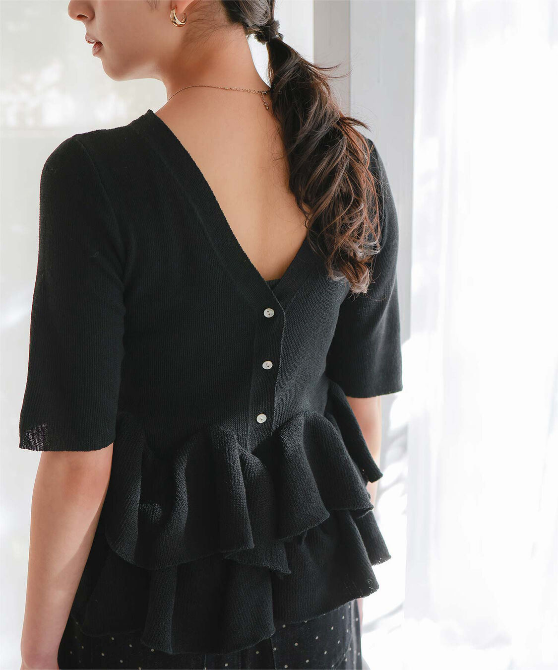 titivate「ハーフスリーブフリルヘムニットカーディガン」|ニット・セーター|