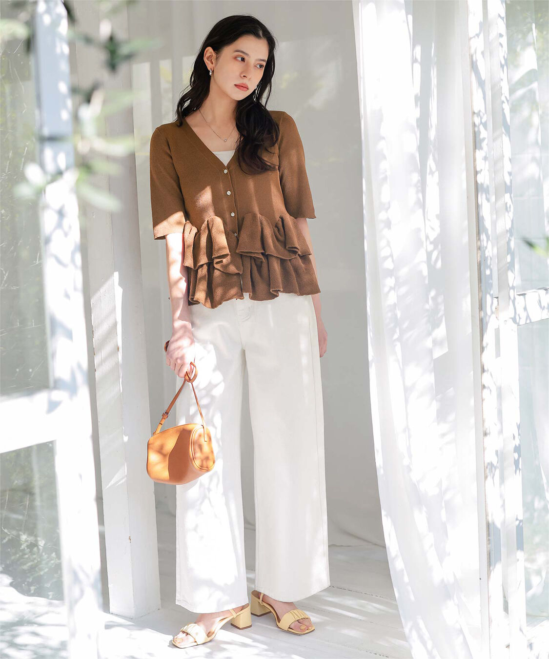 titivate「ハーフスリーブフリルヘムニットカーディガン」|ニット・セーター|