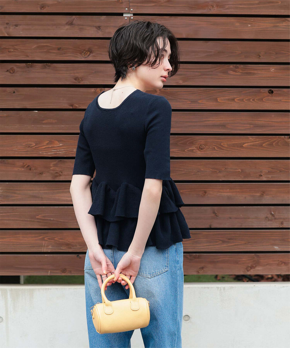 titivate「ハーフスリーブフリルヘムニットカーディガン」|ニット・セーター|