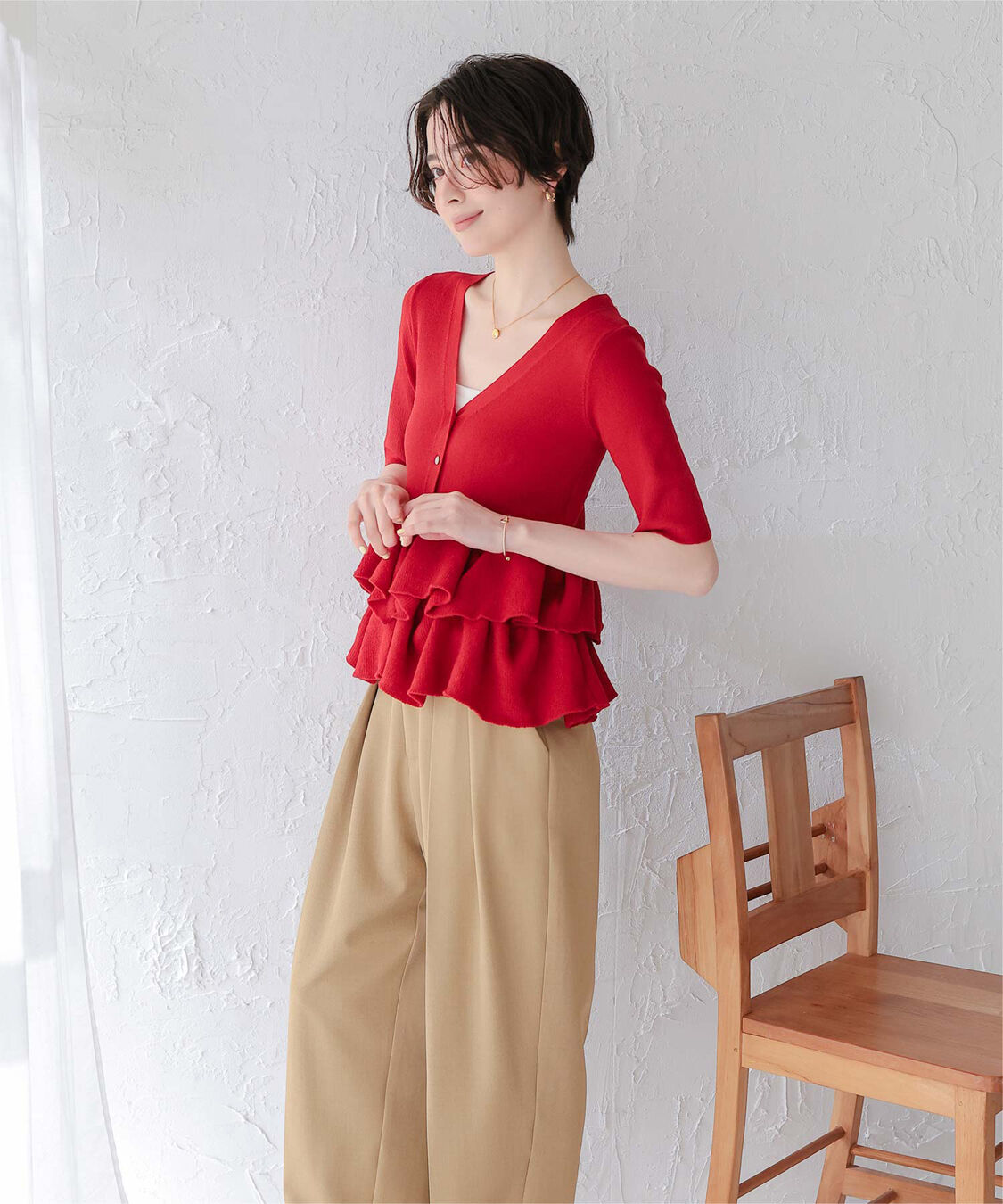 titivate「ハーフスリーブフリルヘムニットカーディガン」|ニット・セーター|