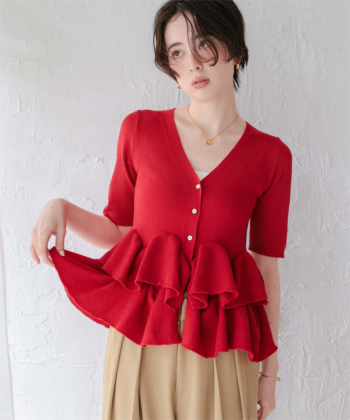 titivate「ハーフスリーブフリルヘムニットカーディガン」|ニット・セーター|