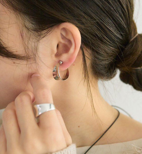  「メタルフープイヤリング」|イヤリング|
