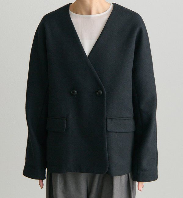  「ラペルレスジャケット」|ノーカラージャケット|