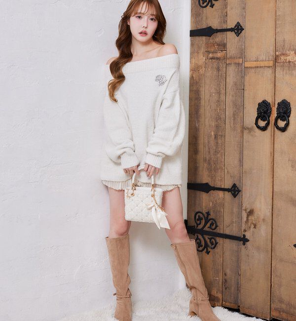  「ブローチ付きベロアモールミニニットワンピース」|ワンピース|