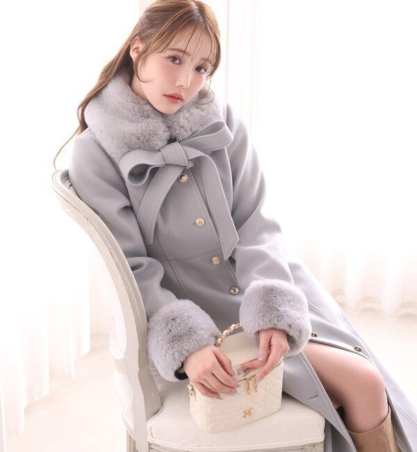  「【サイズ展開あり】襟/袖ファーマルチリボンロングコート」|その他|ライトグレー