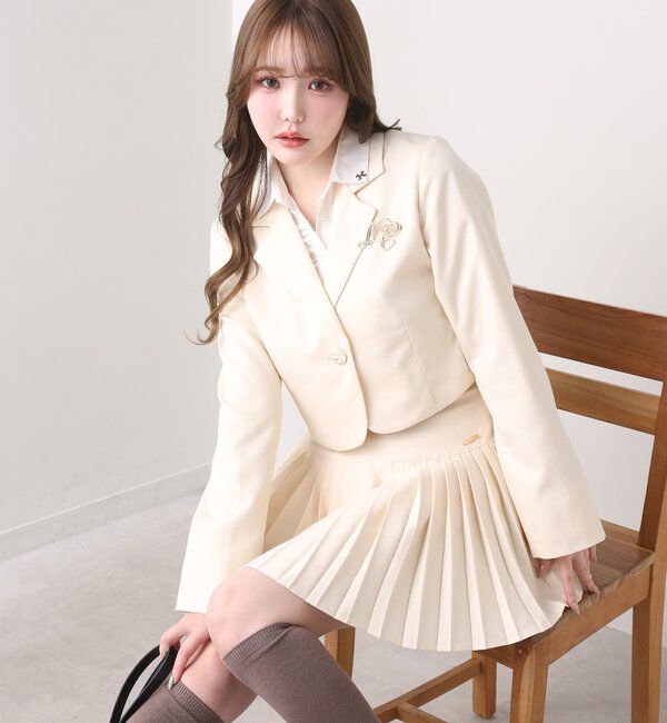  「ブローチ付きショートテーラージャケット/WEB限定リバイバル」|テーラードジャケット|