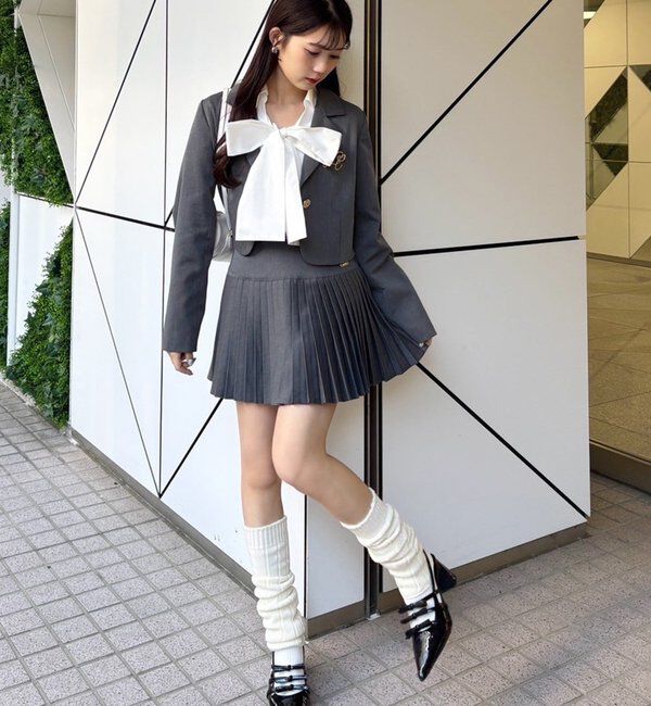  「ブローチ付きショートテーラージャケット/WEB限定リバイバル」|テーラードジャケット|