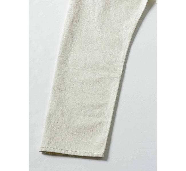 mizuiro ind「mizuiro ind 8分丈ホワイトデニム」|デニム|