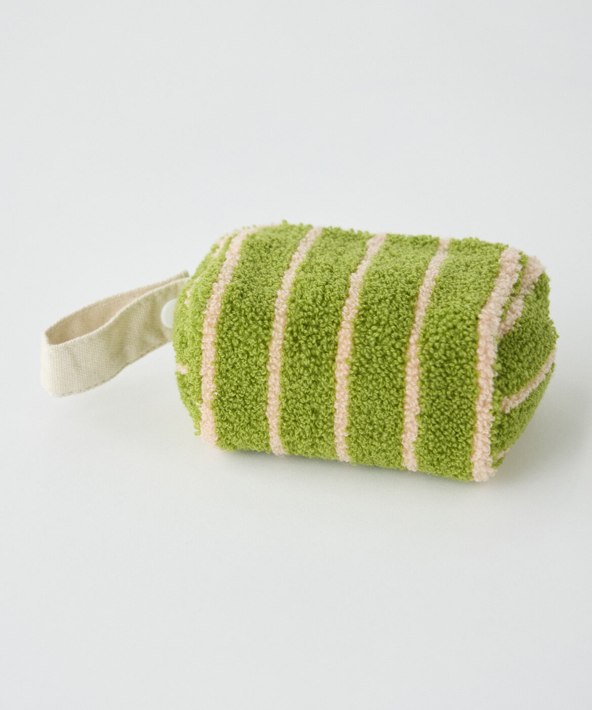 DAY by DAY it&rsquo;s international「ループミニポーチチャーム 《beej》」|ポーチ|