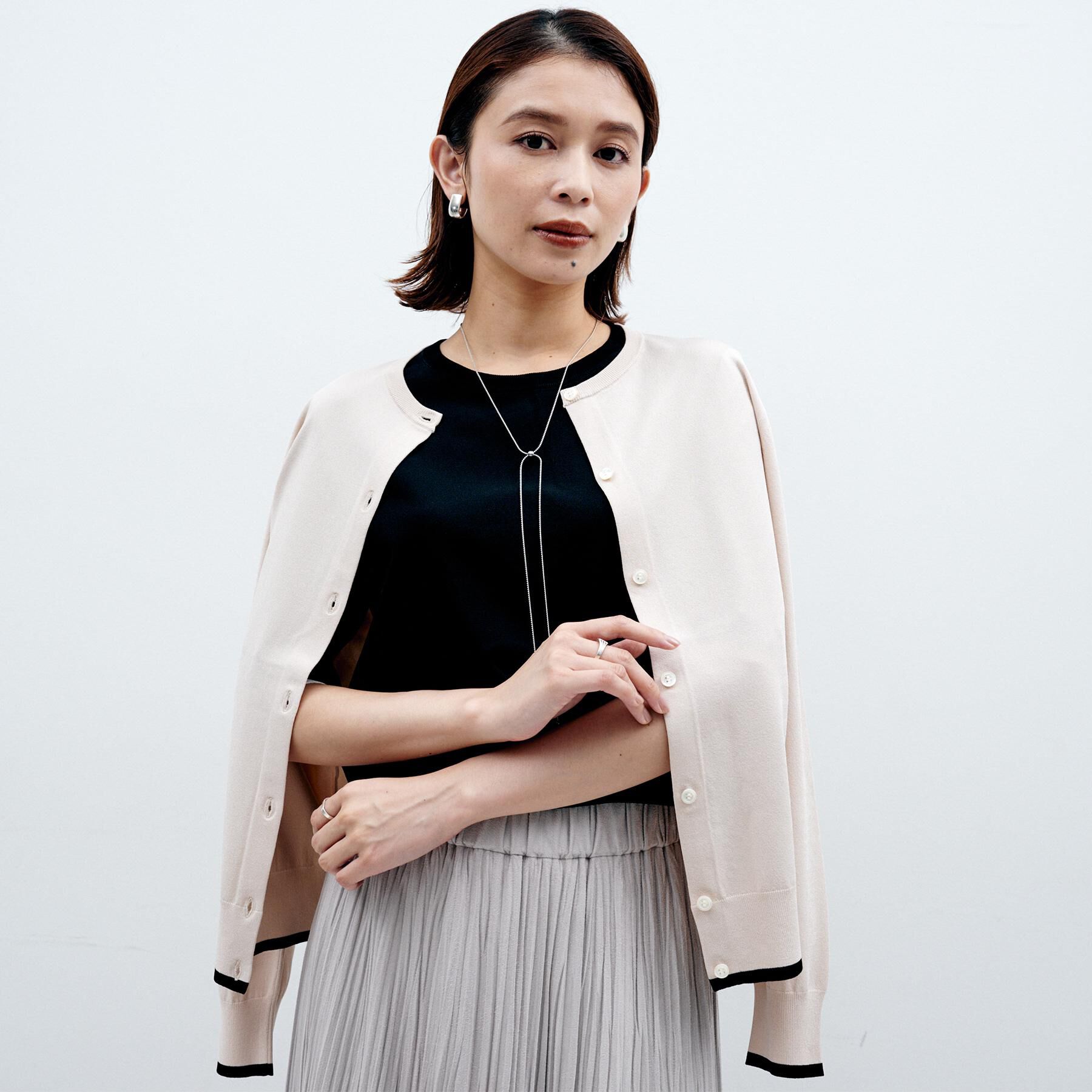 UNTITLED「【朝晩の羽織に/アンサンブル可/薄手】ベーシッククルーネックカーディガン」|カーディガン|