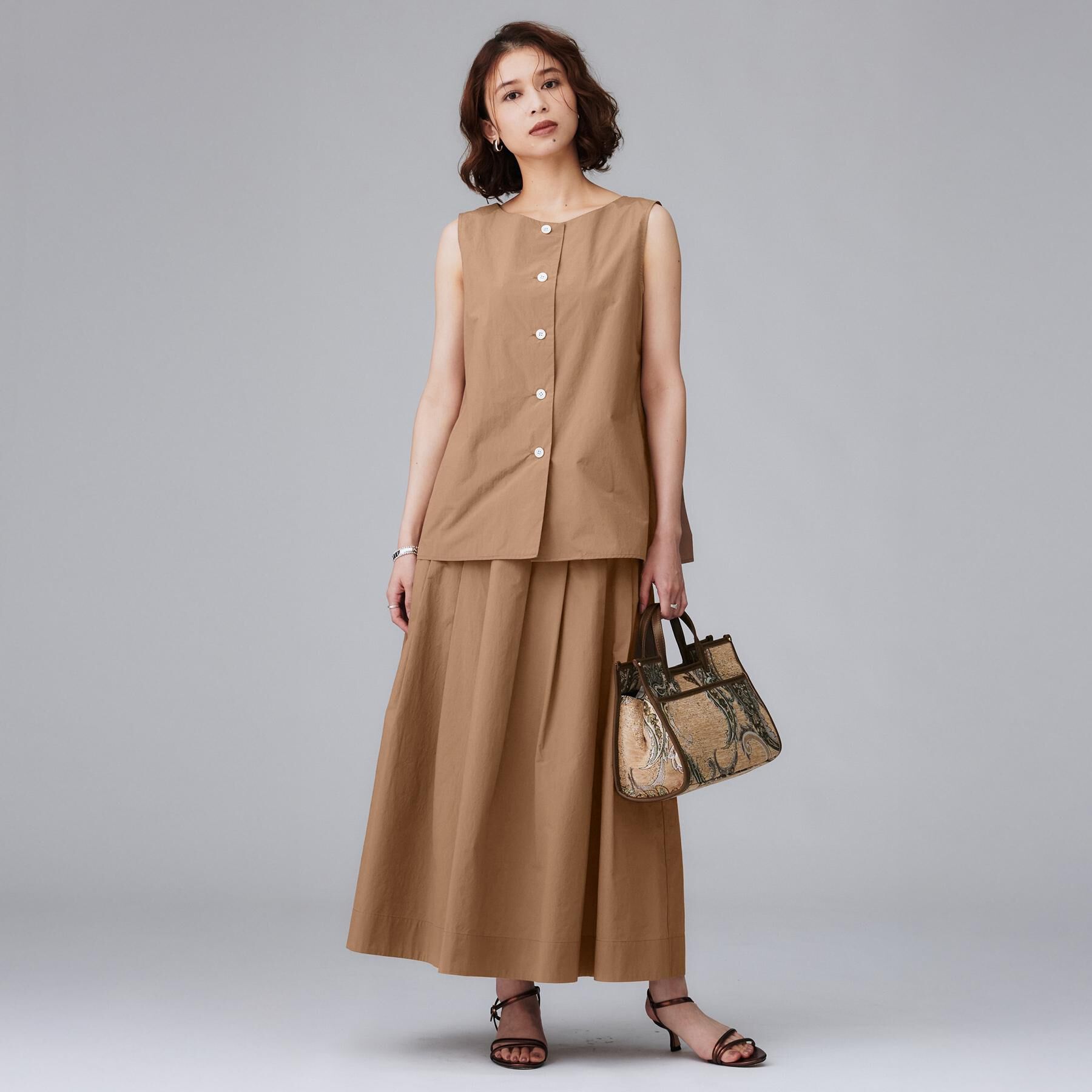 UNTITLED「【後ろウエストゴム/セットアップ可】ファブリカタックスカート」|スカート|