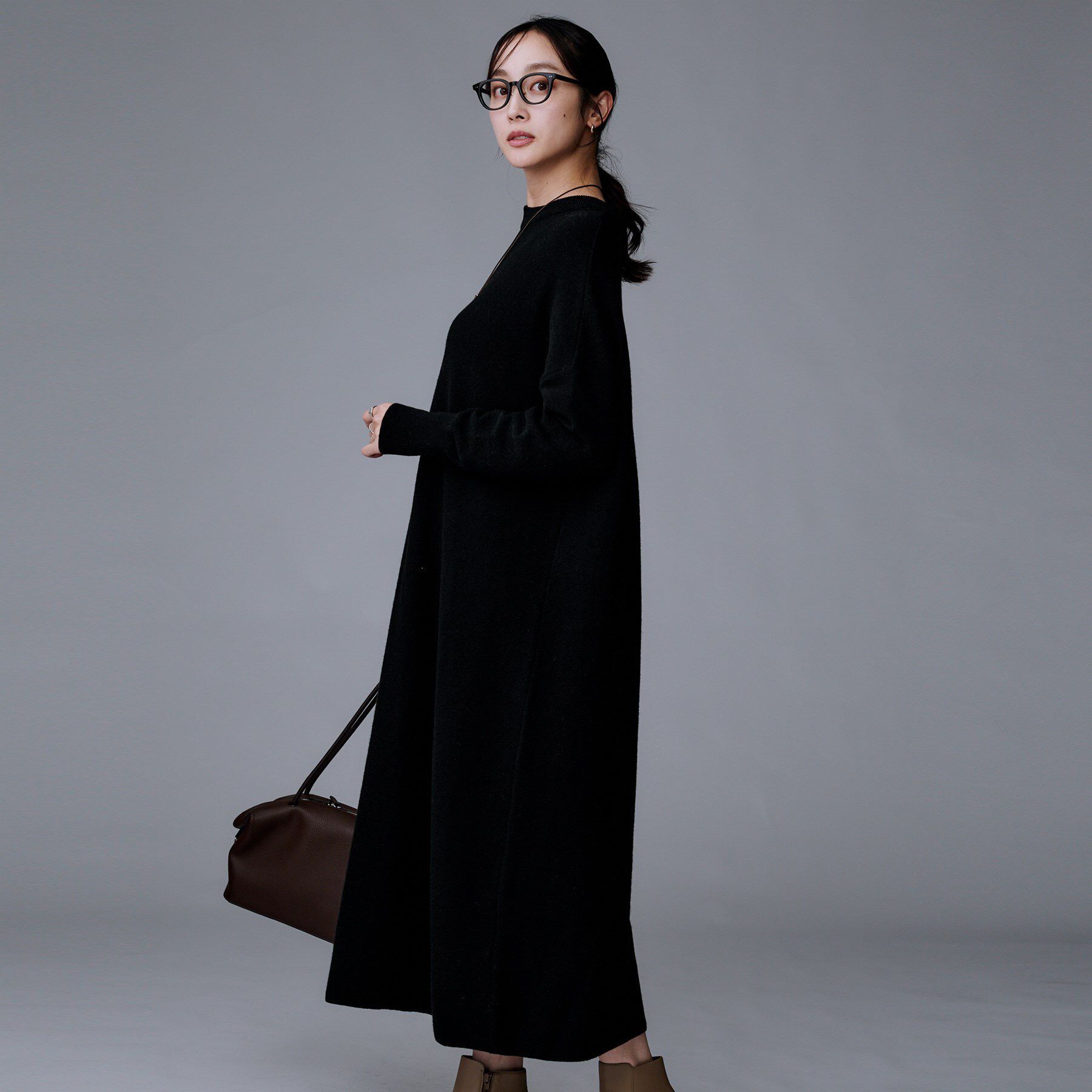 UNTITLED「【ロング丈/ゆったりシルエット】テントライン ニットワンピース」|ワンピース|