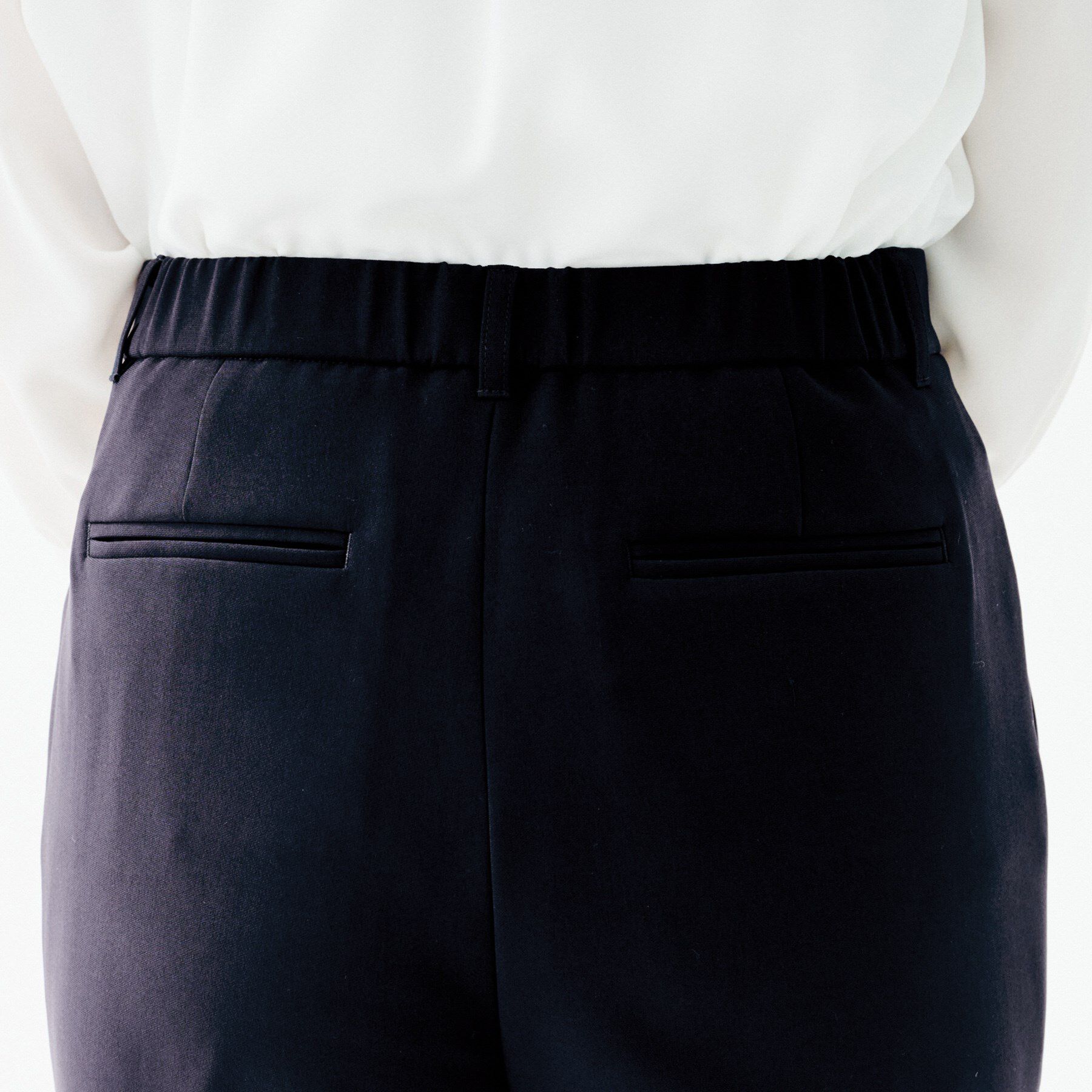 UNTITLED「【洗えるスーツ／ストレッチ性／後ろウエストゴム】テーパードパンツ」|その他|