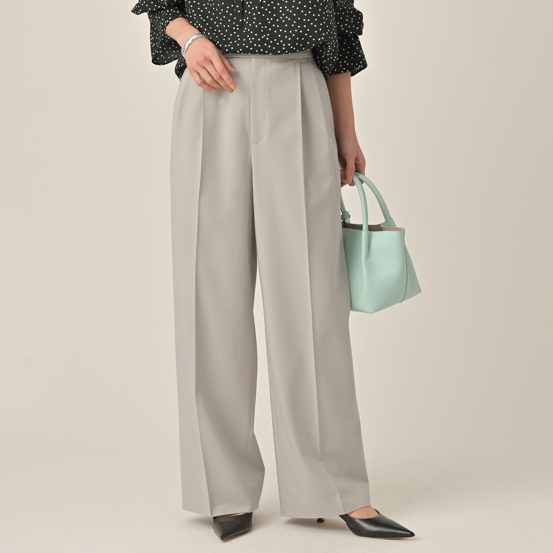 UNTITLED「ベーシックツータックパンツ」|その他|