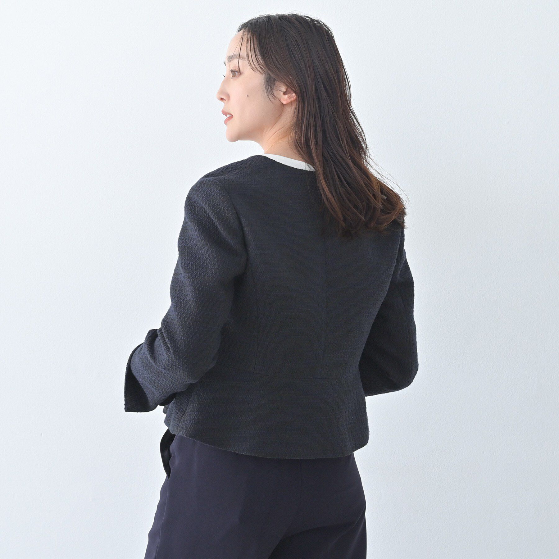 UNTITLED「【きれいめ】ツイード ペプラムジャケット」|ノーカラージャケット|