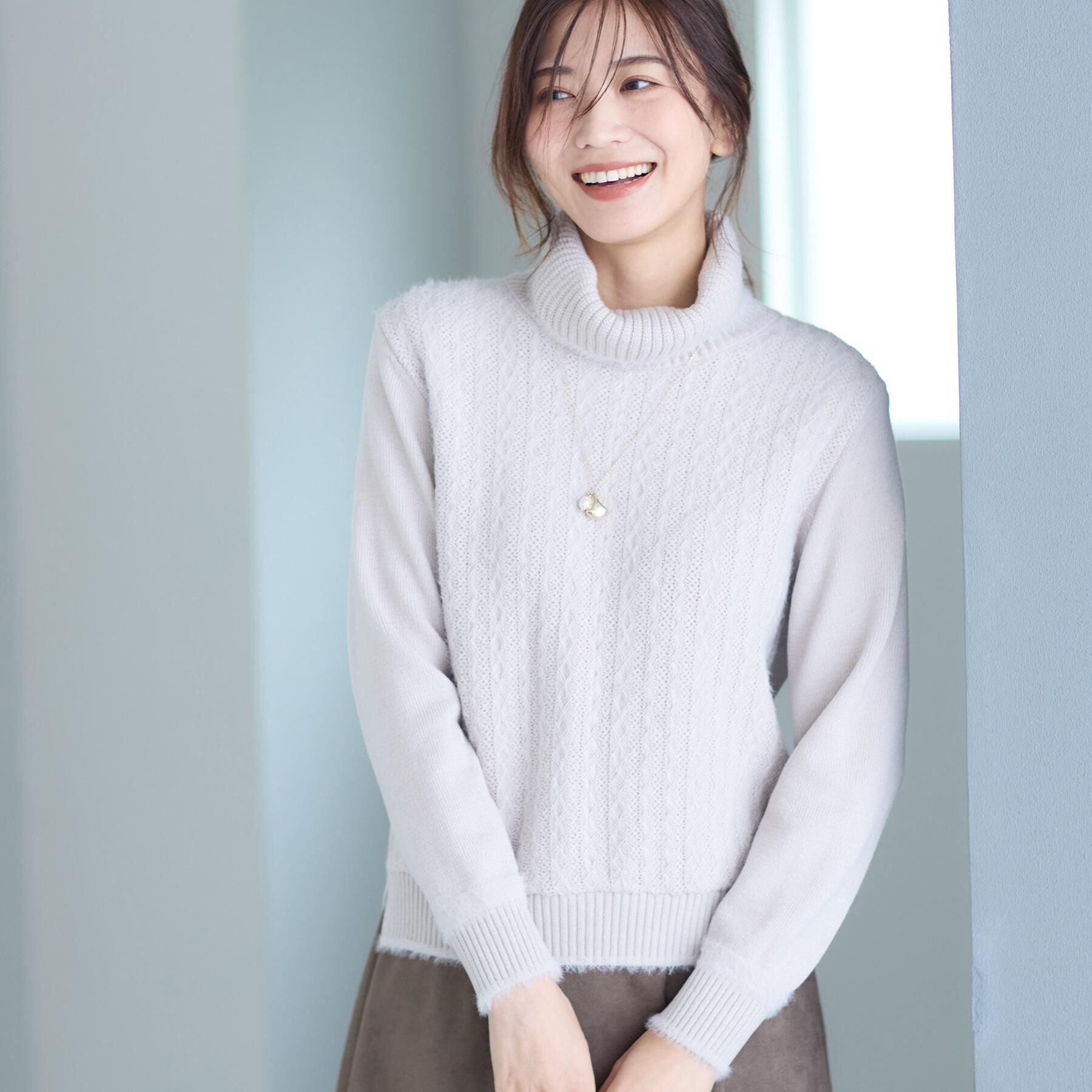 Reflect「【ほんのりラメ感◎】ふわふわフェザーヤーンハイネックニット」|ニット・セーター|