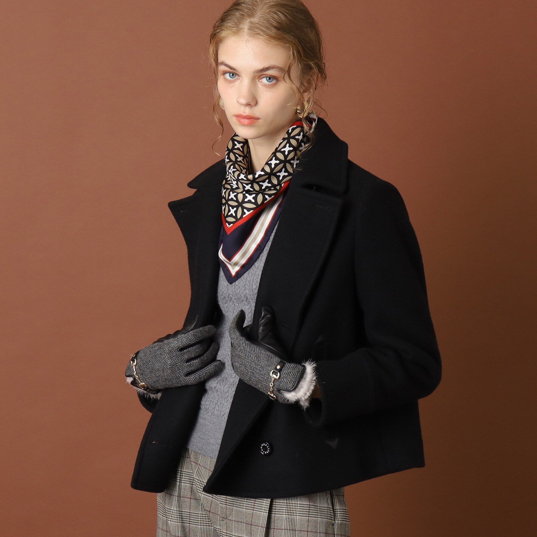 DRESSTERIOR「オーバーラップサークルシルクスカーフ」|バンダナ・スカーフ|