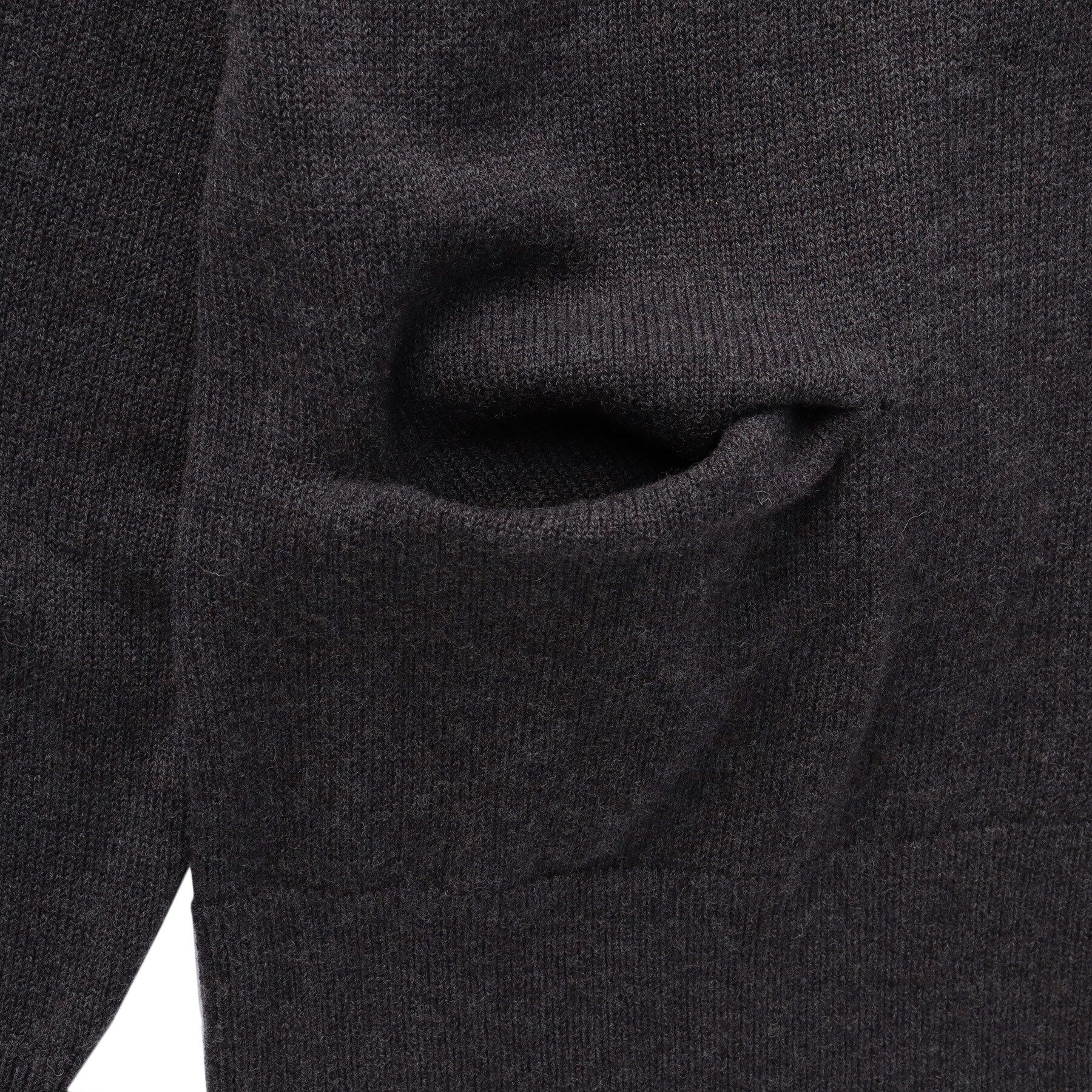 DRESSTERIOR「ウォッシャブル エンブレムカーディガン」|カーディガン|