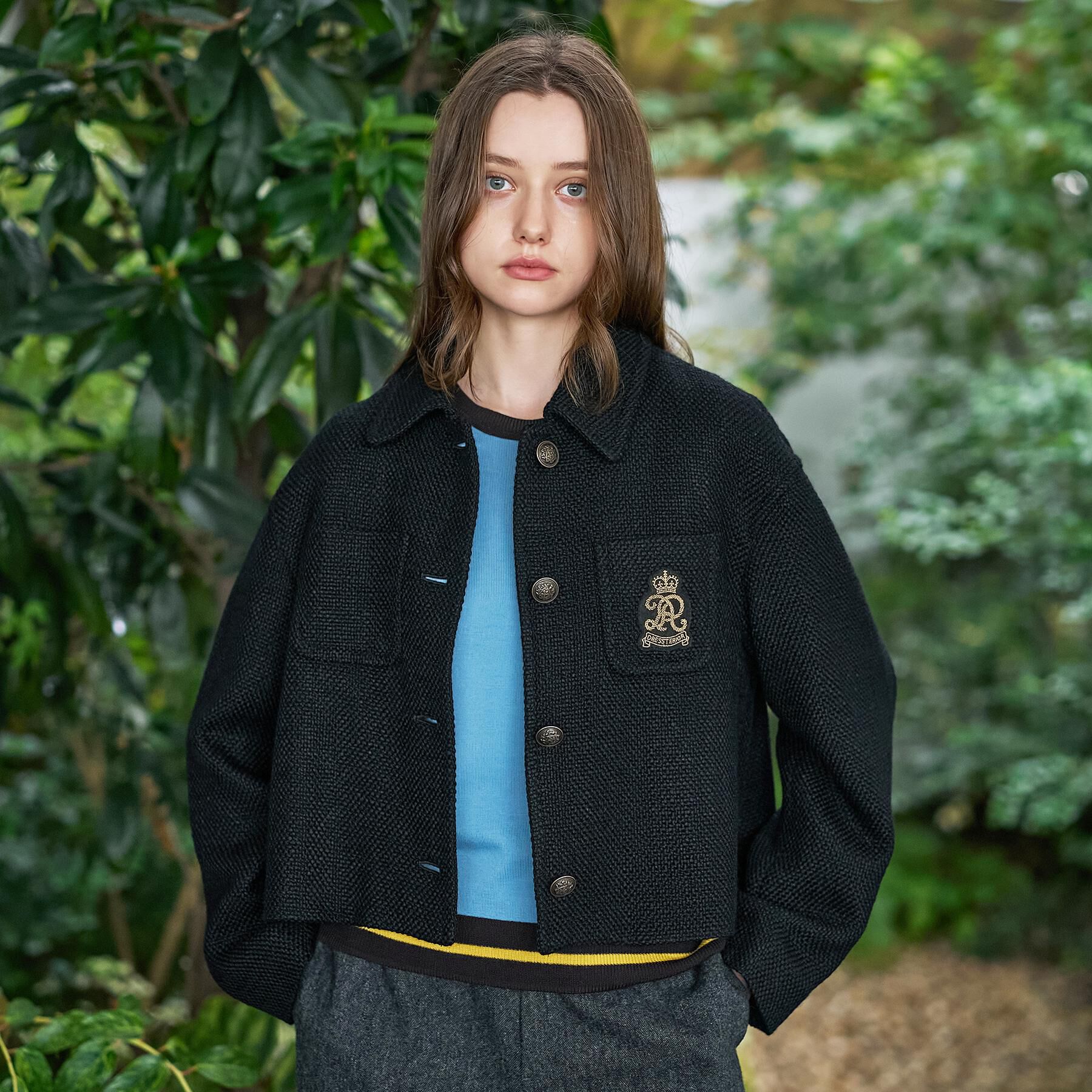 DRESSTERIOR「エンブレムショートブルゾン」|ブルゾン・スタジャン|