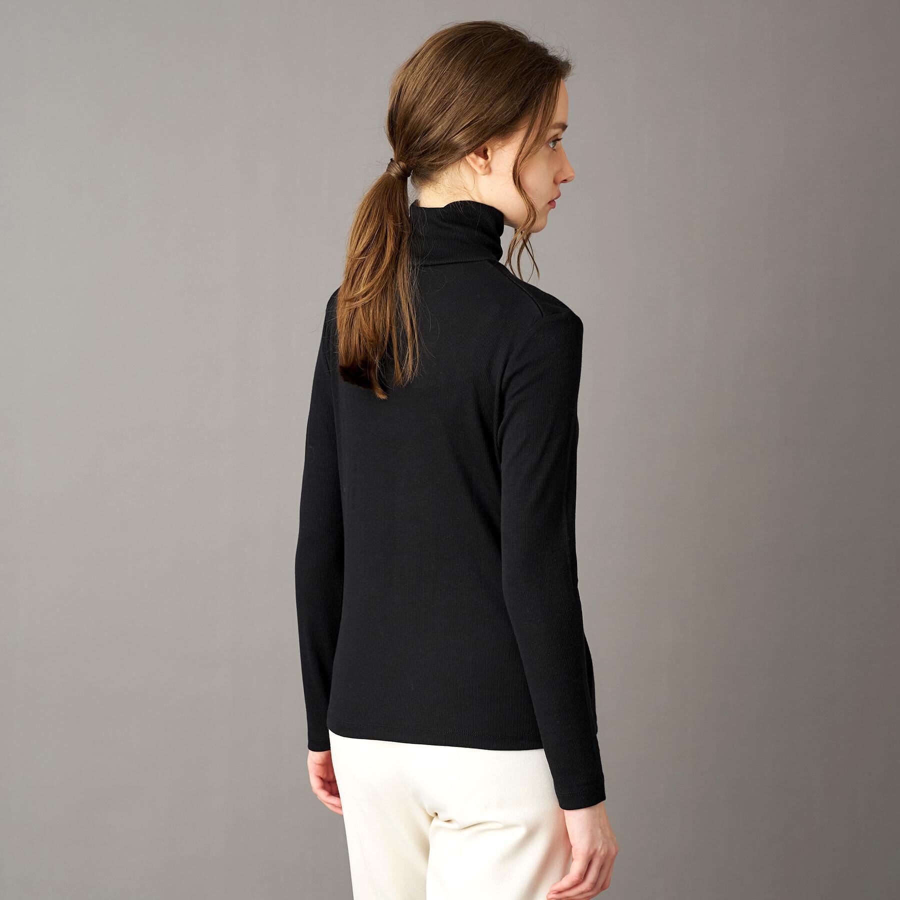 DRESSTERIOR「【インナー使いに最適/しっとり暖かな吸湿発熱素材】タートルネックプルオーバー」|Tシャツ・カットソー|