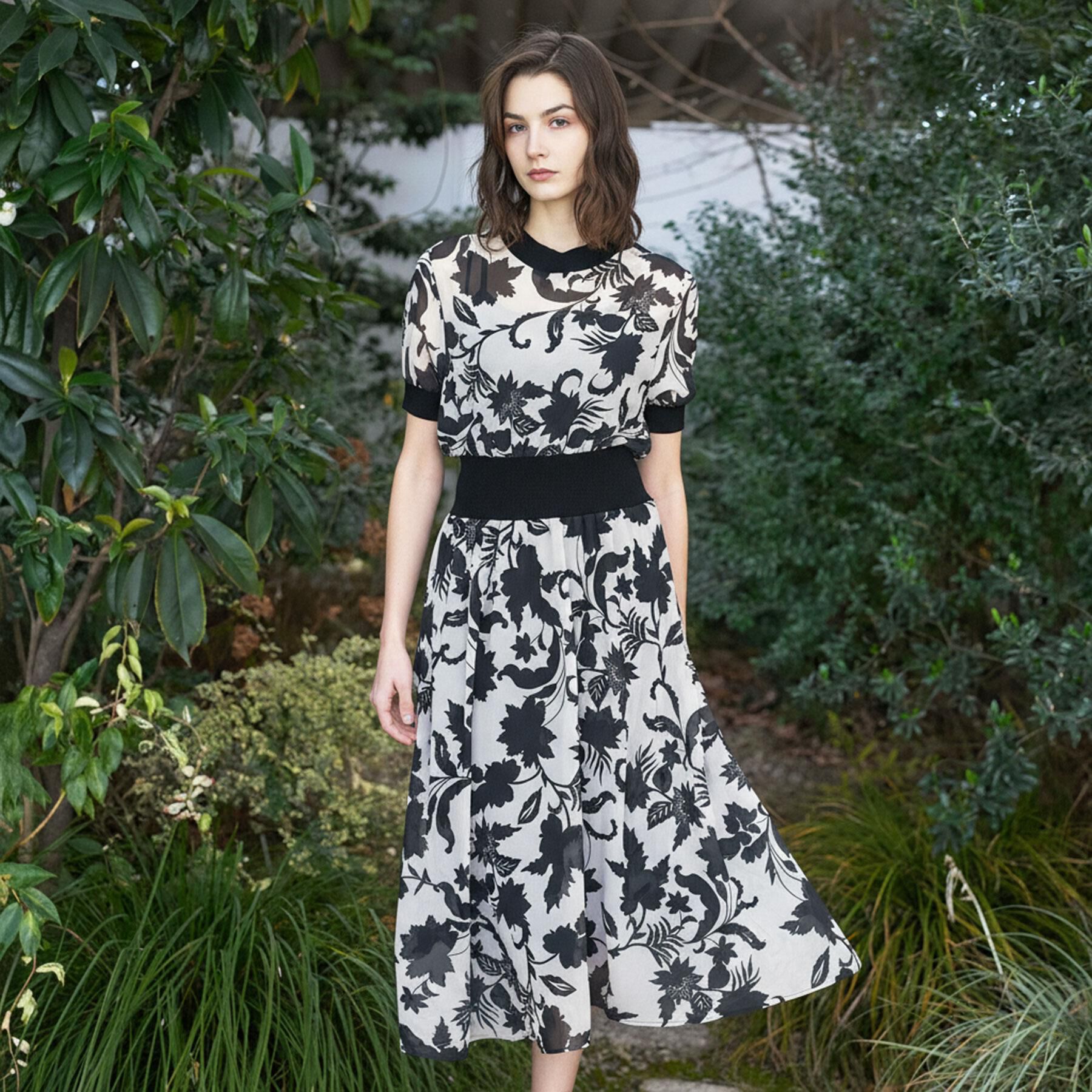 DRESSTERIOR「【大人MUSE5月号掲載/ウォッシャブル】シアー ボタニカル ドレス」|ワンピース|ベージュ(452)