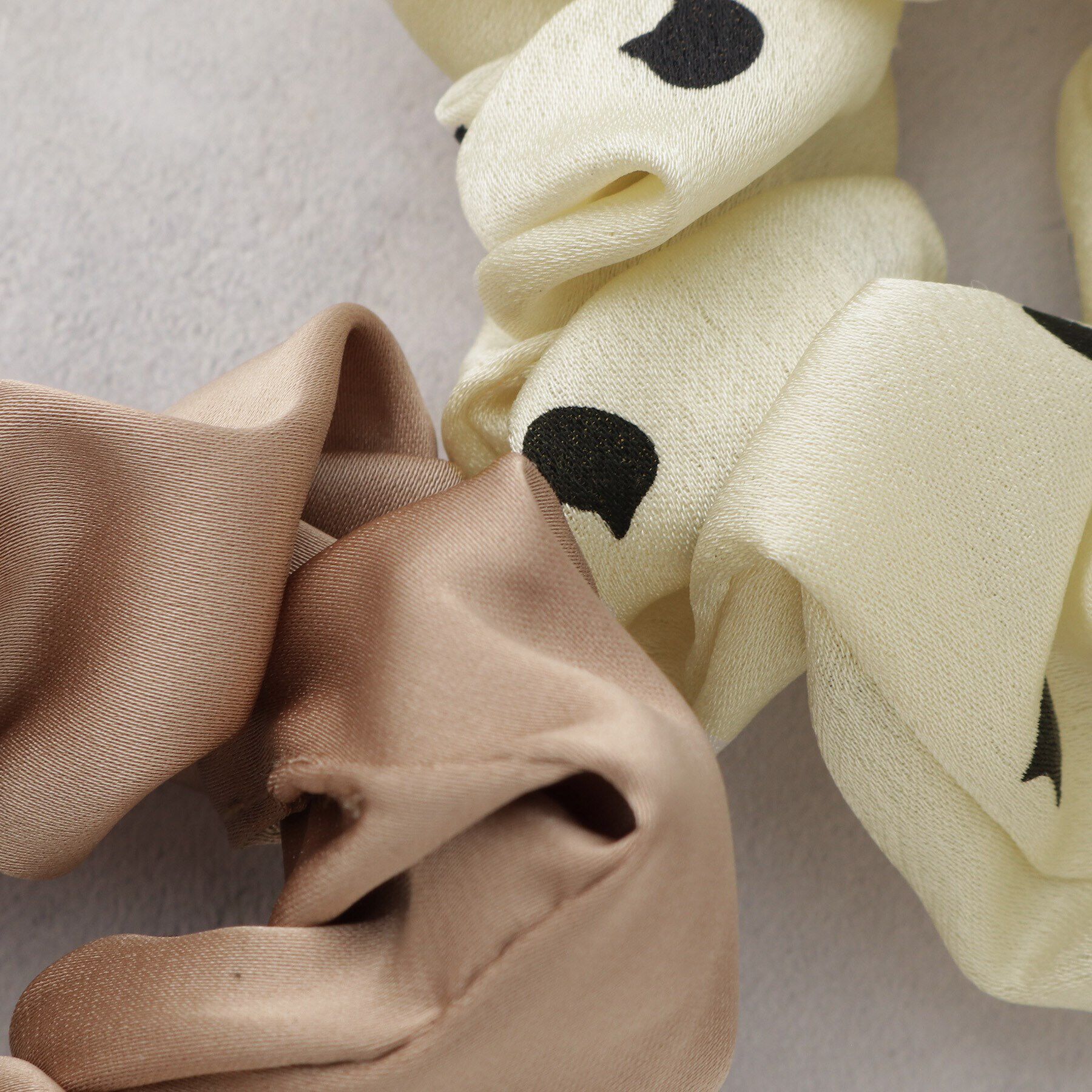 grove「シルエット猫シュシュ2本セット」|その他|