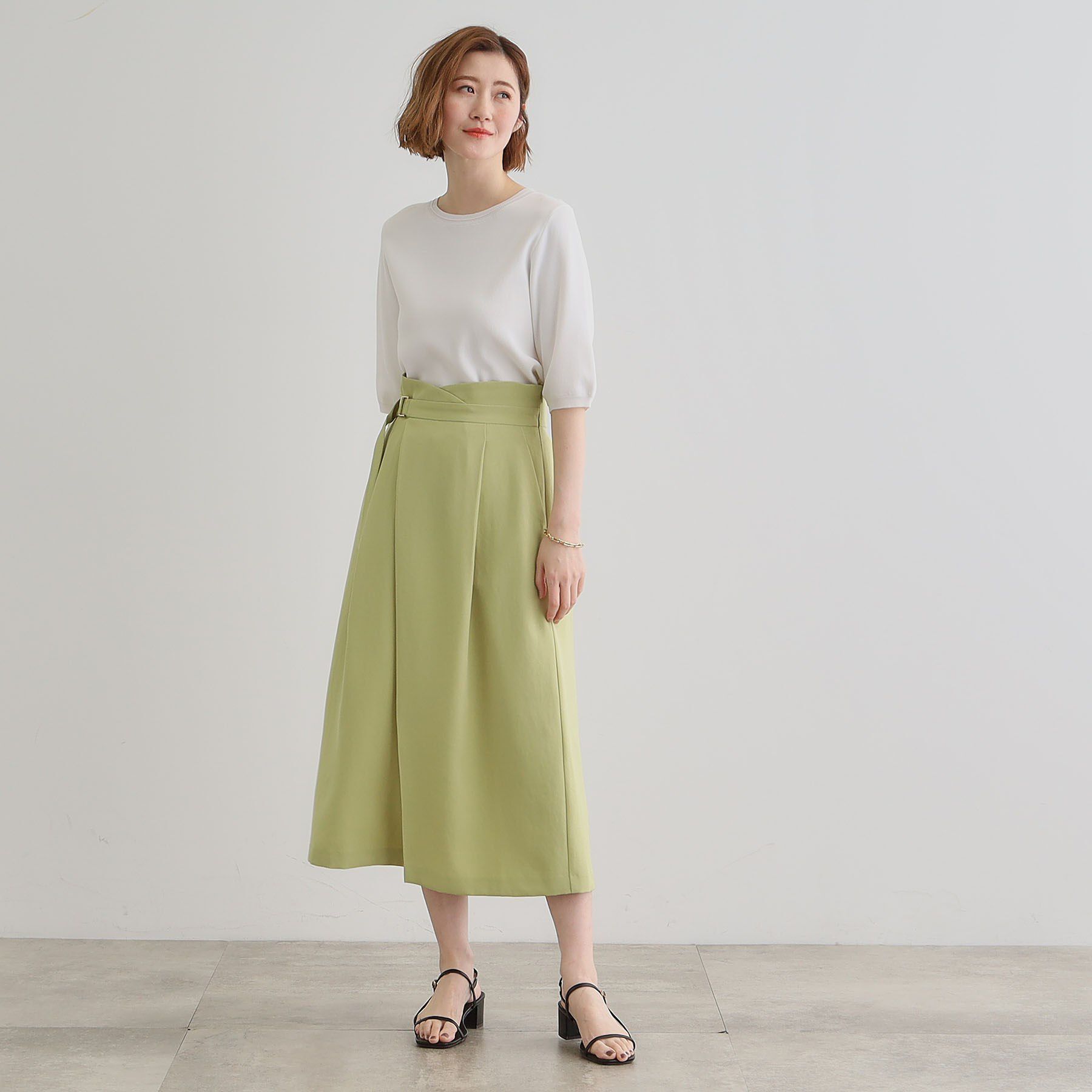 grove「エレガントに着こなすラップ風タックスカート」|スカート|