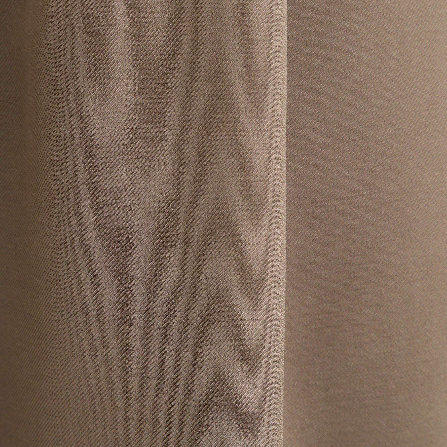 grove「きれい見えとリラックス感を両立。秋の大人カジュアルに効くイージーパンツ」|その他|