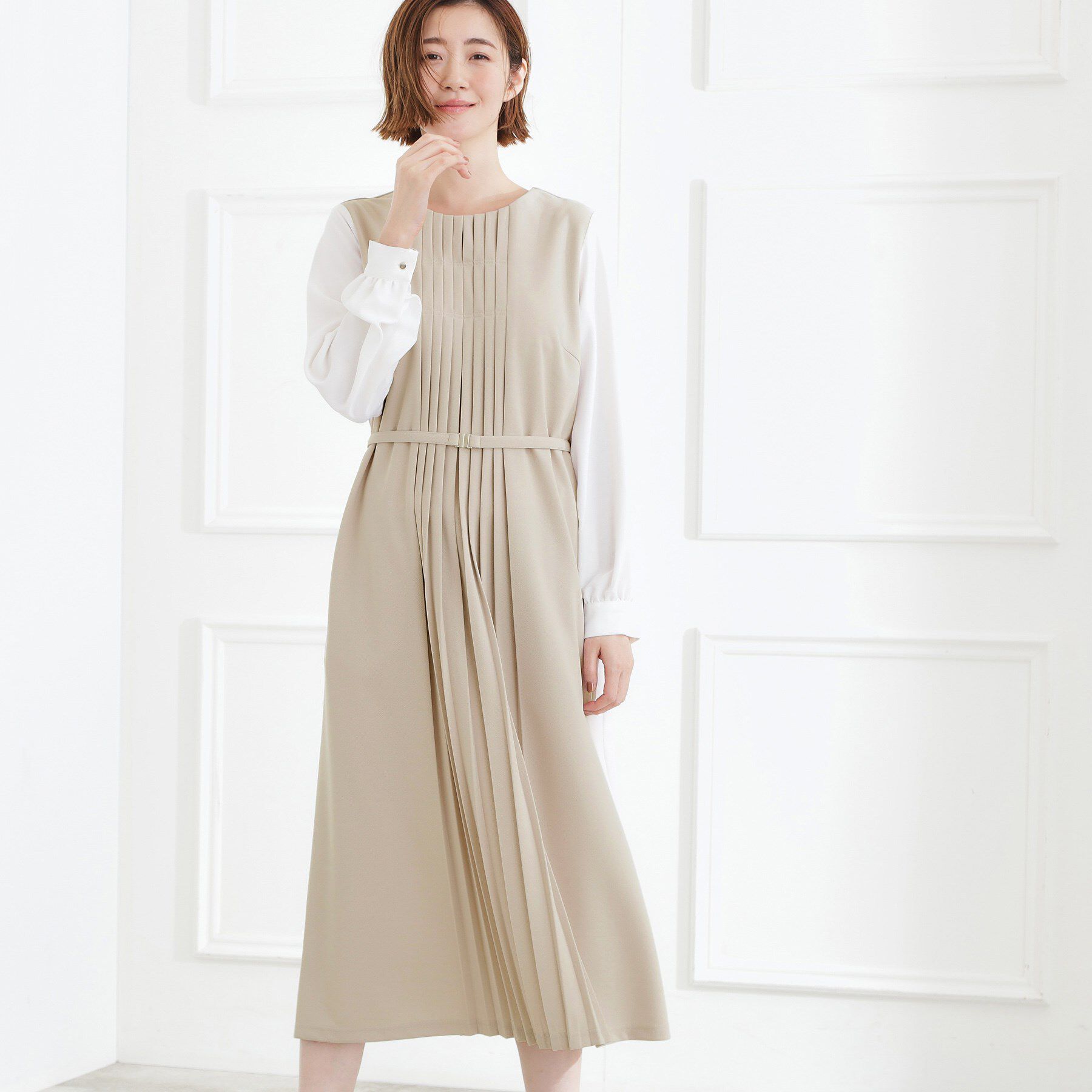 grove「【手洗いOK】フロントプリーツ袖コンシャスワンピース」|ワンピース|グレージュ(050)