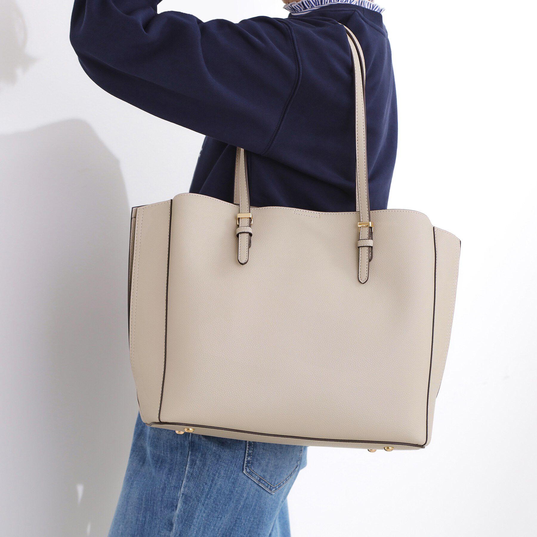 grove「【人間工学/A4】サイドスリットトート」|トートバッグ|ライトグレー(011