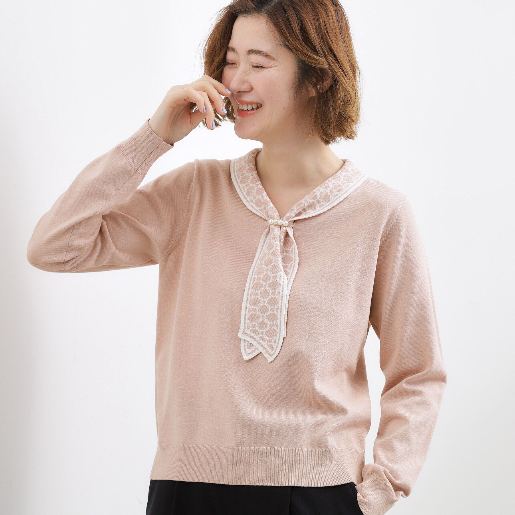 grove「ディテールで差がつく　大人のスカーフ柄ボウタイニット」|ニット・セーター|