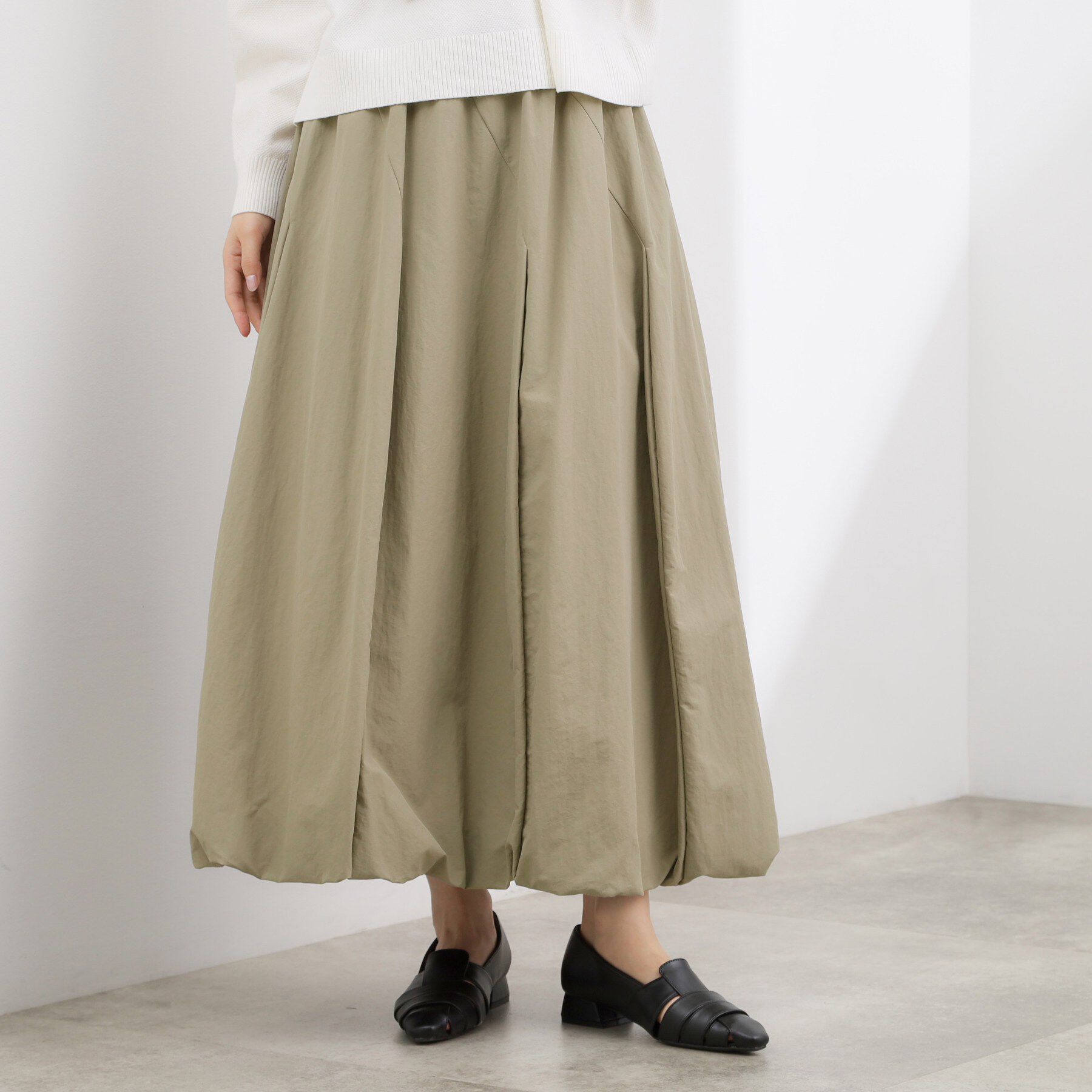 grove「軽やかに揺れて、旬のムードを纏う エスカルゴバルーンスカート」|スカート|