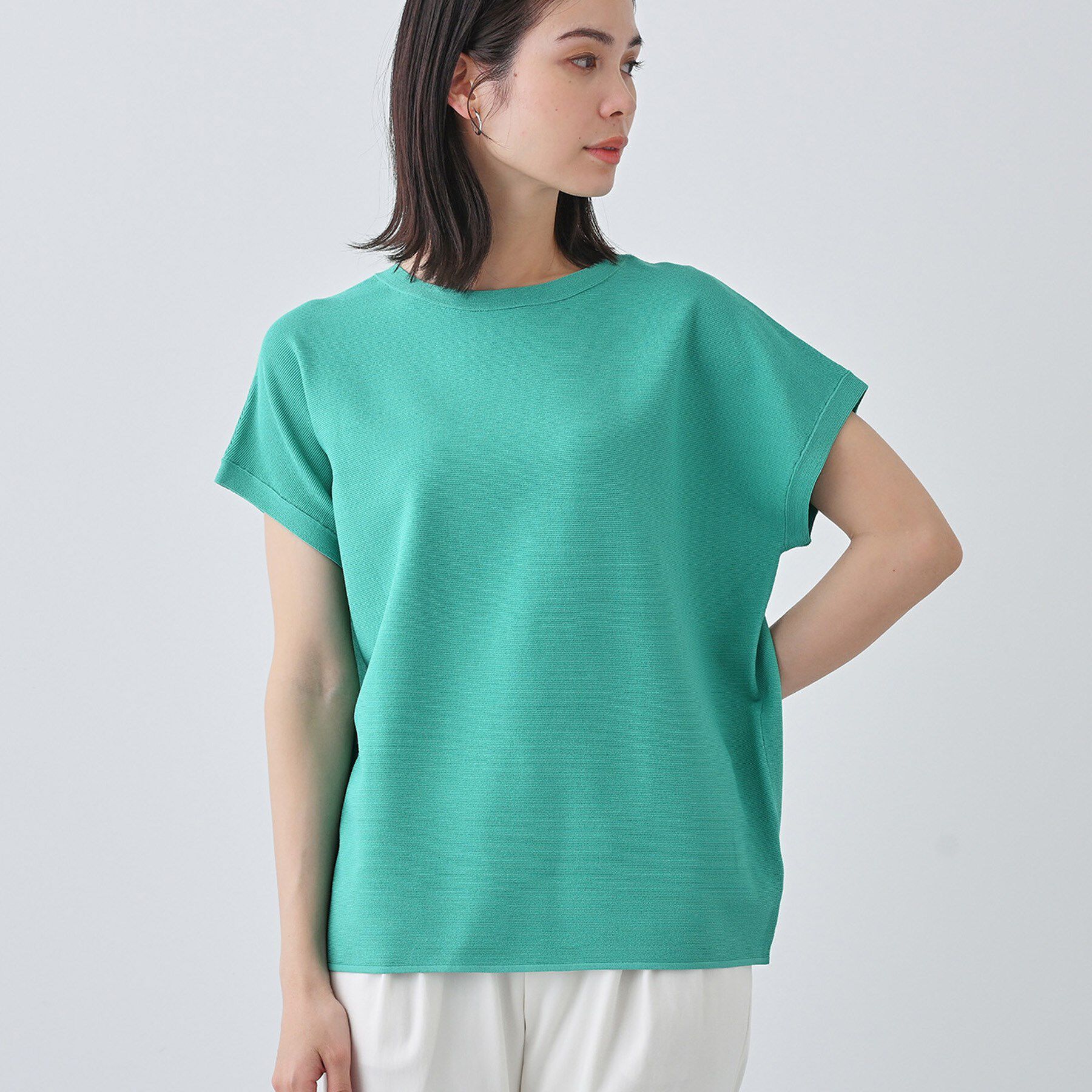 INDIVI「新色登場！【洗える／清涼感】レーヨンストレッチ フレンチスリーブニット」|ニット・セーター|