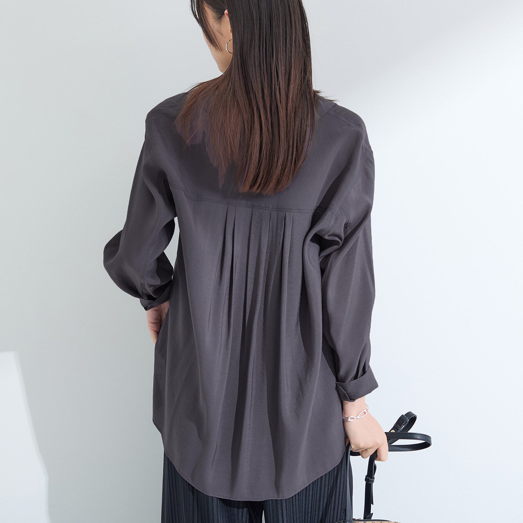 INDIVI「【体型カバー／清涼感】シアーオーバーシャツ」|シャツ・ブラウス|