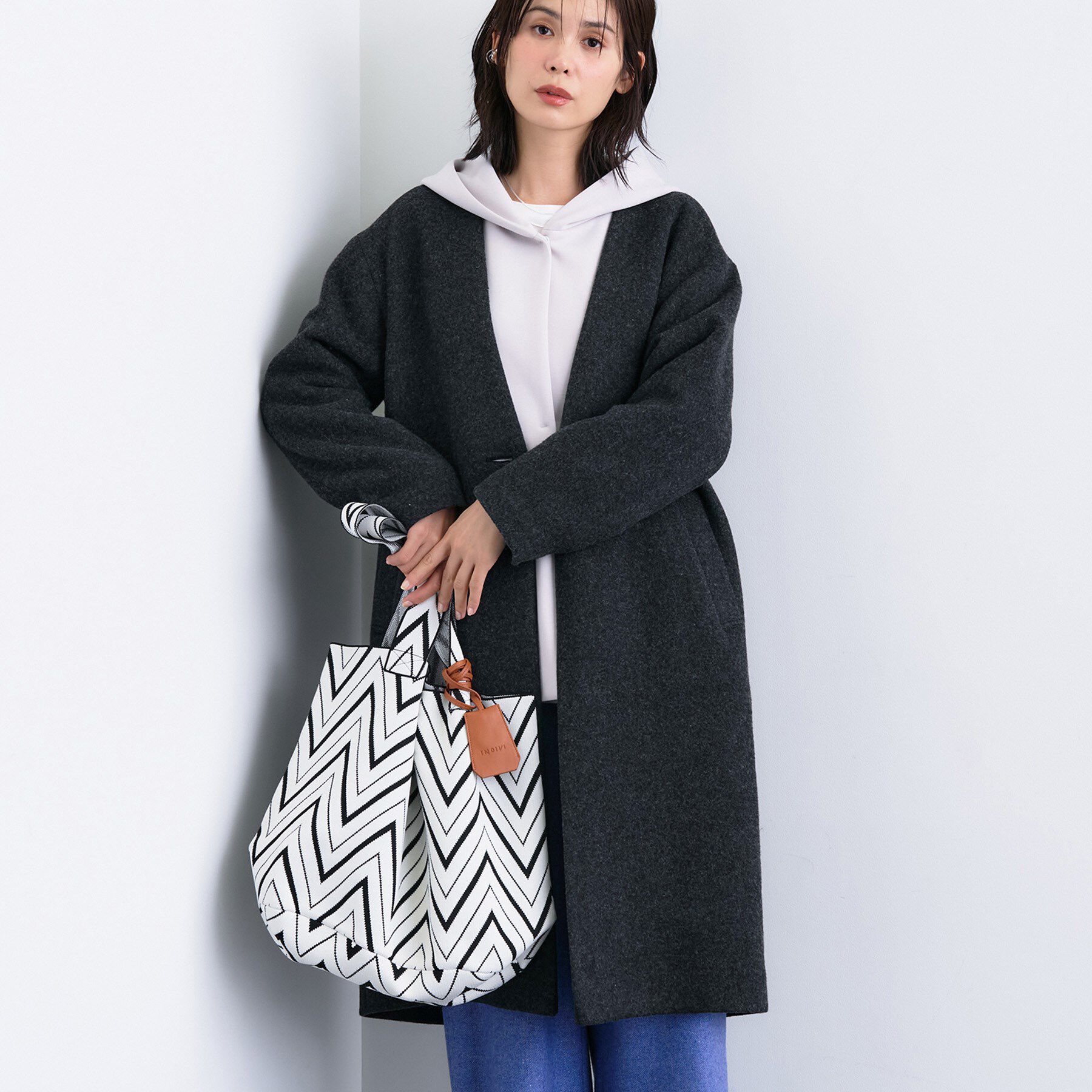INDIVI「【軽量／ウール混】ライトフォルム ロングコート」|ノーカラーコート|