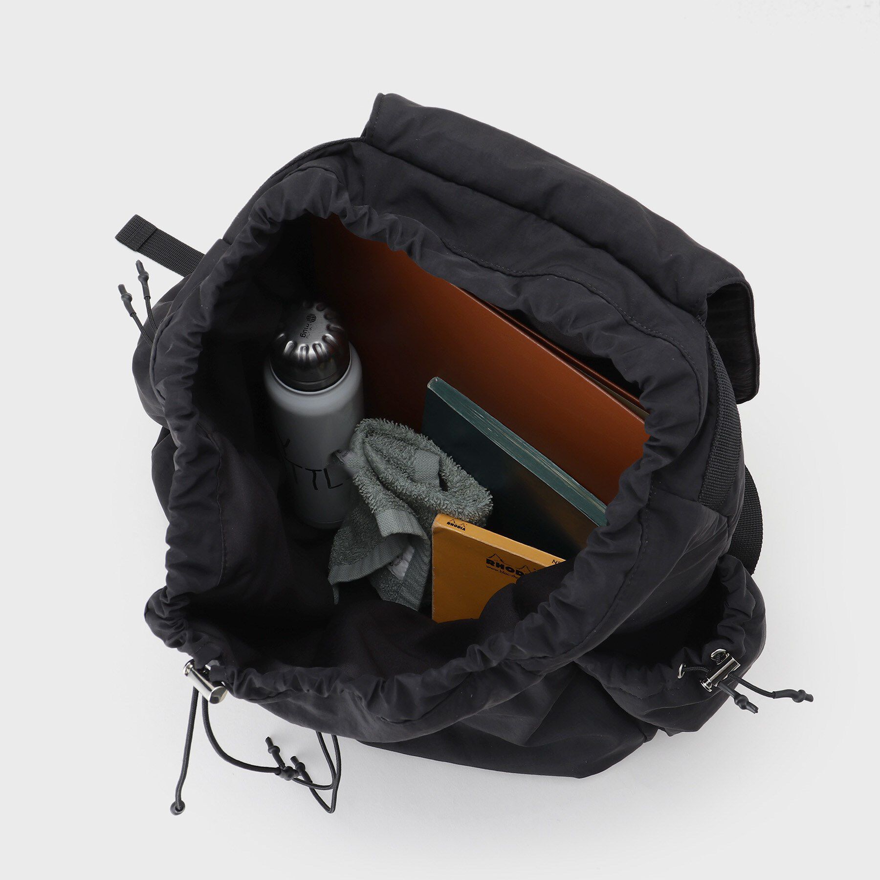 INDIVI「【超軽量／大人カジュアル】収納力◎！ギャザーフォルムリュック」|リュック|