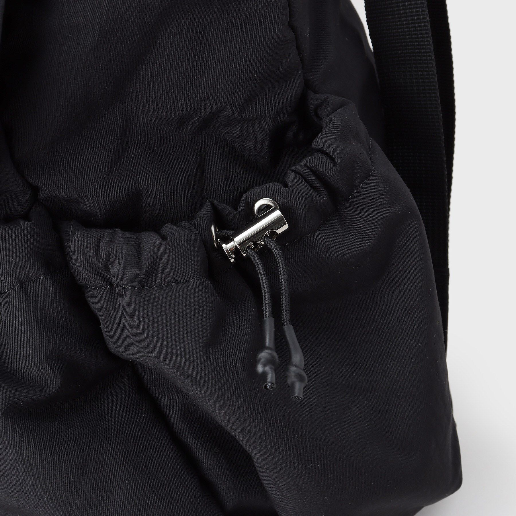 INDIVI「【超軽量／大人カジュアル】収納力◎！ギャザーフォルムリュック」|リュック|