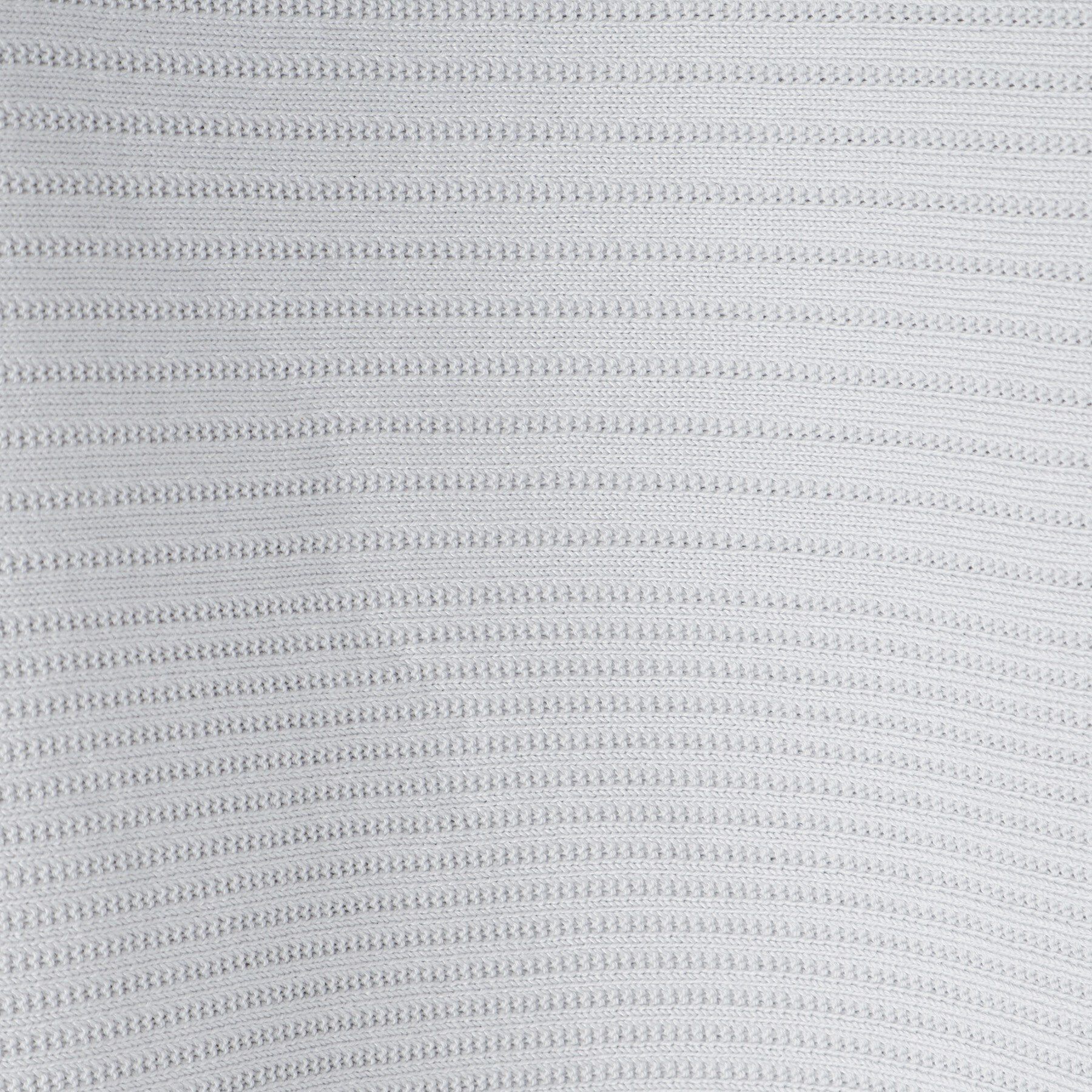 INDIVI「【洗える／キレイ色】体型カバー無縫製ニット」|ニット・セーター|