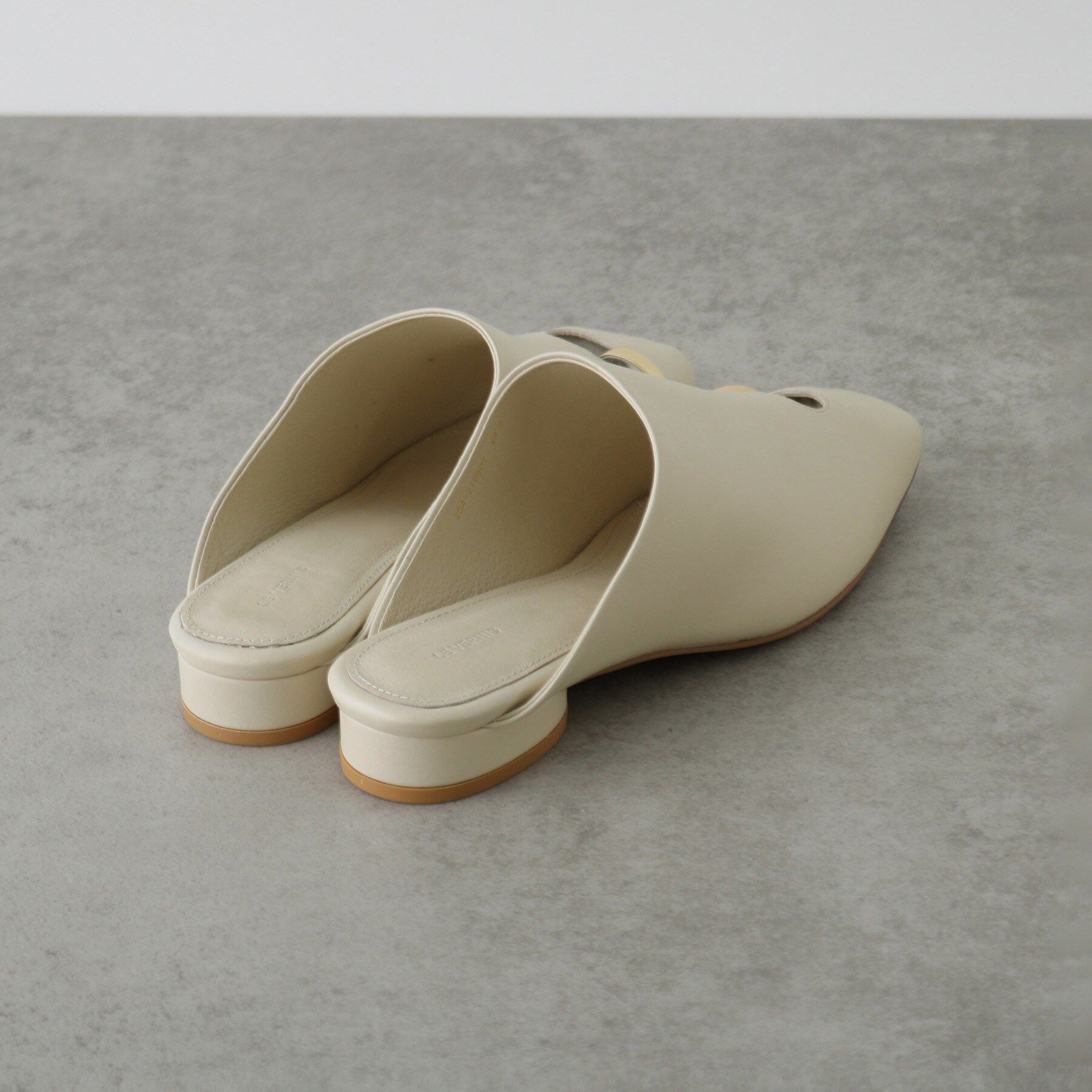GALLEST「【LE VERNIS】Toe ring Mules」|サンダル|