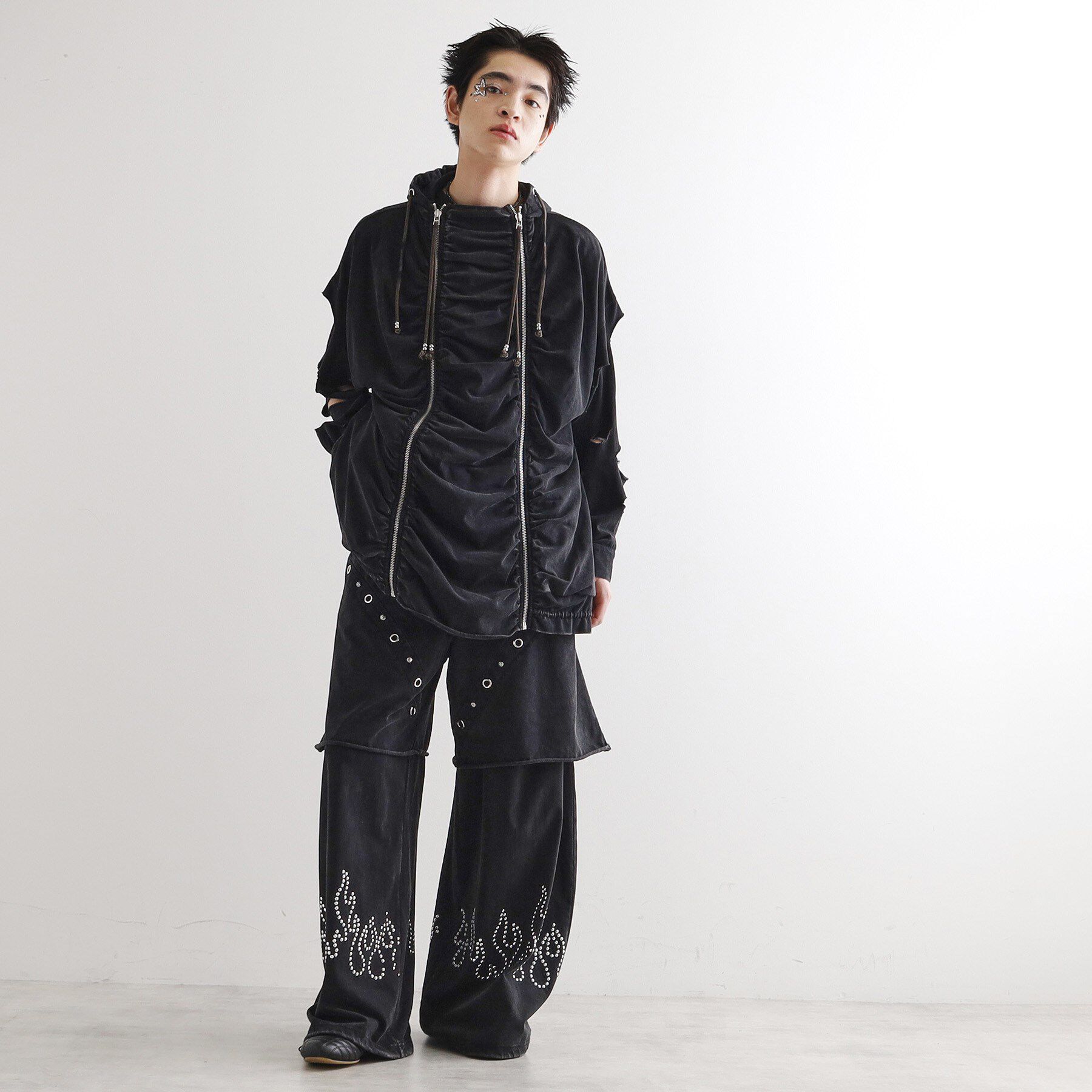 tk.TAKEO KIKUCHI「K&rsquo;PJT by AOI 『Lightweight Pants』」|その他|