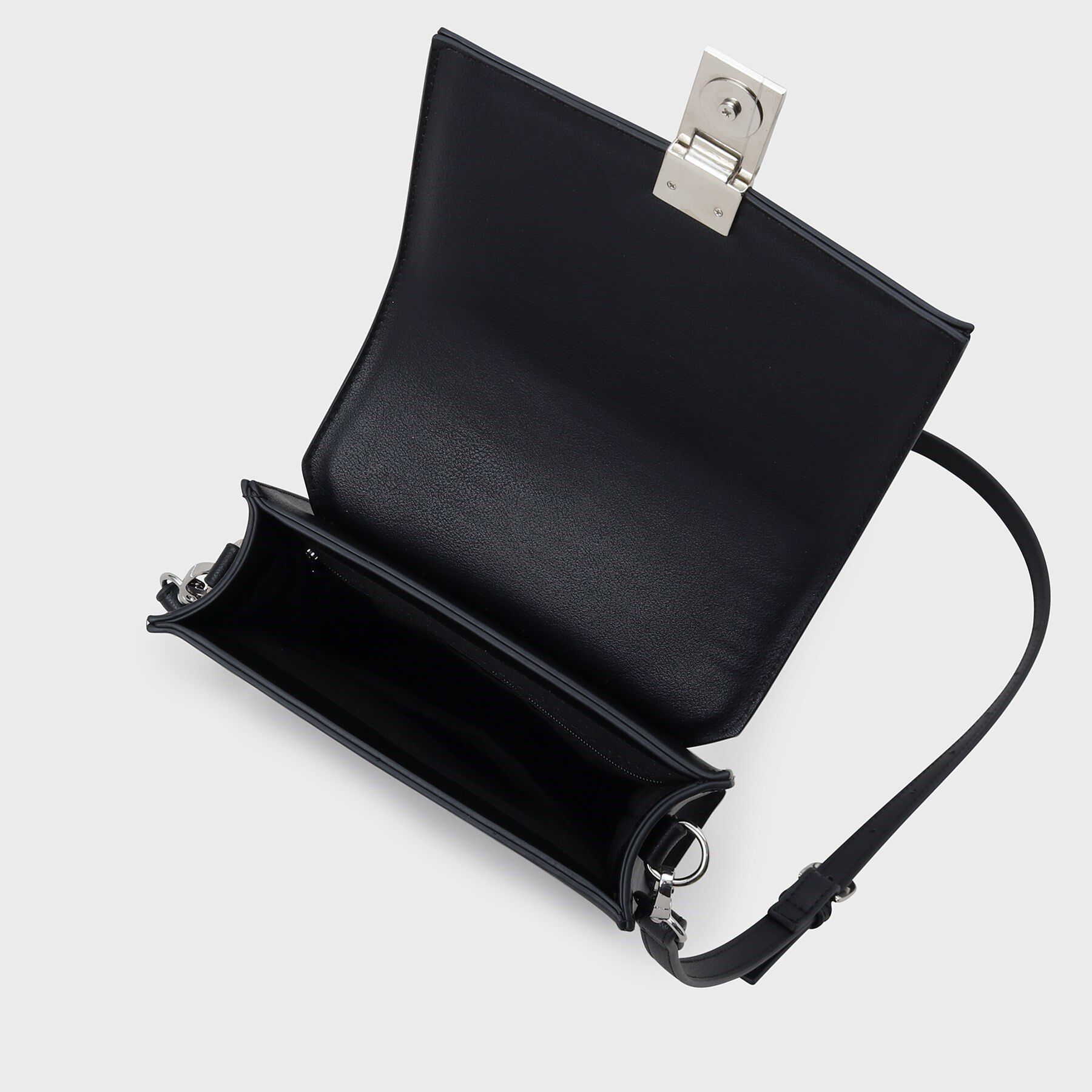 tk.TAKEO KIKUCHI「スクエアボックスショルダーバッグ（ユニセックスアイテム）」|ショルダー・メッセンジャー|