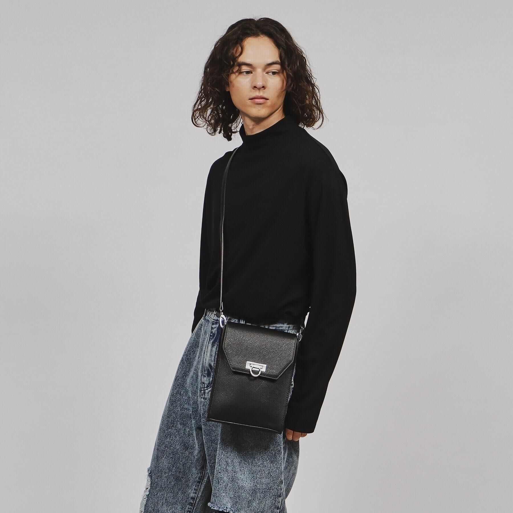 tk.TAKEO KIKUCHI「スクエアボックスショルダーバッグ（ユニセックスアイテム）」|ショルダー・メッセンジャー|