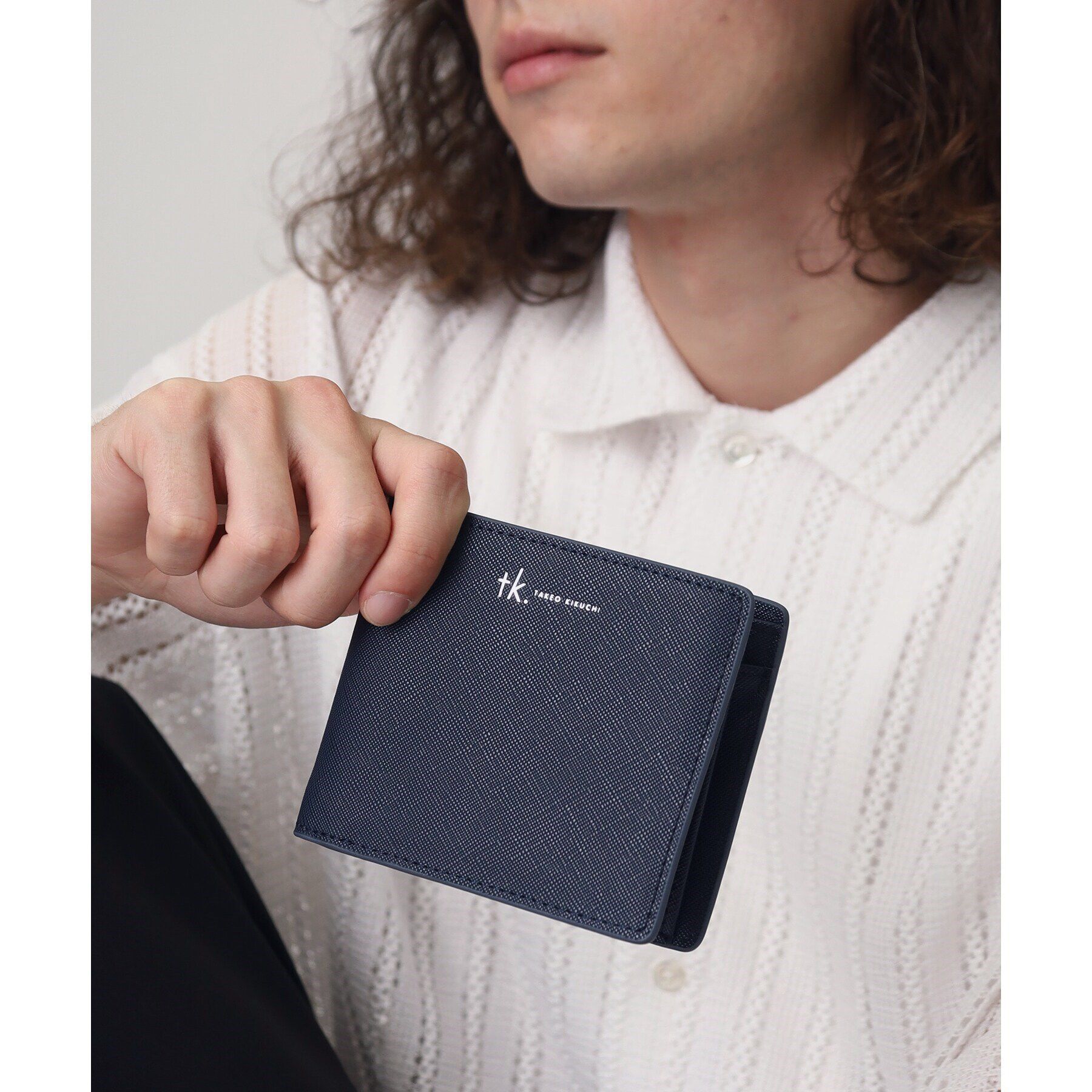 tk.TAKEO KIKUCHI「サフィアーノPVC二つ折り財布」|財布|