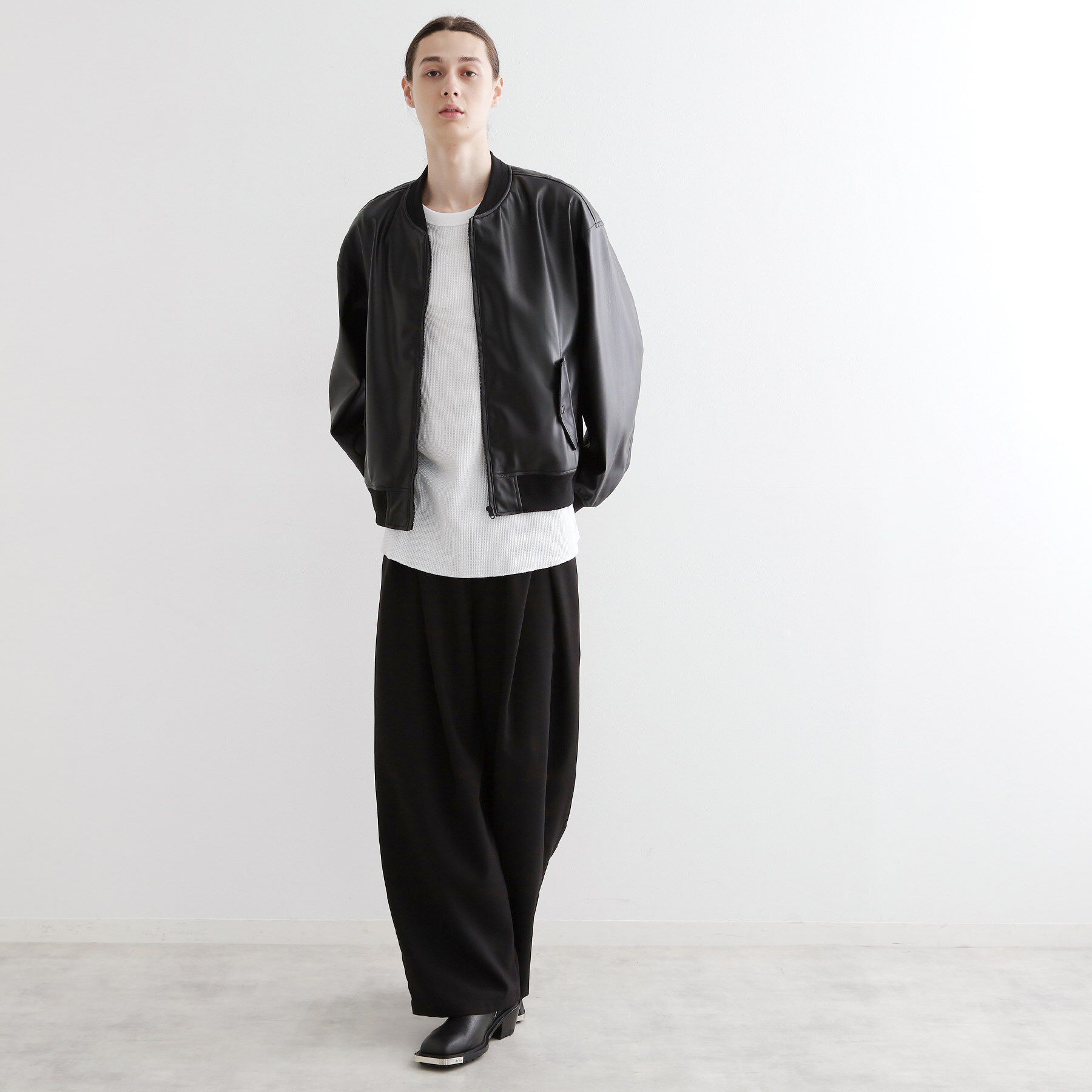 tk.TAKEO KIKUCHI「シンセティックレザー MA－1」|ブルゾン・スタジャン|