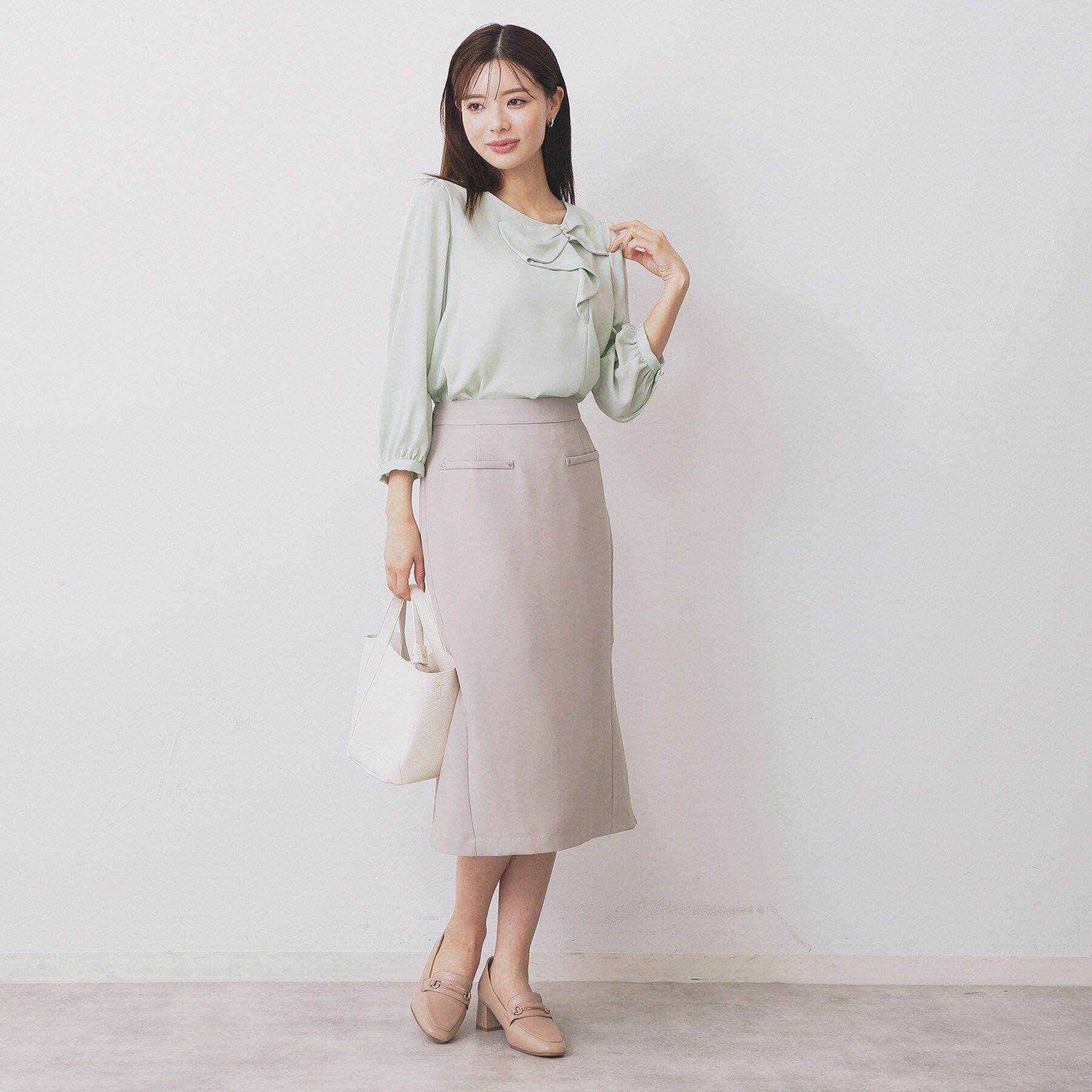 index「パール調リボンブラウス【洗濯機洗い可/イージーアイロン】」|シャツ・ブラウス|