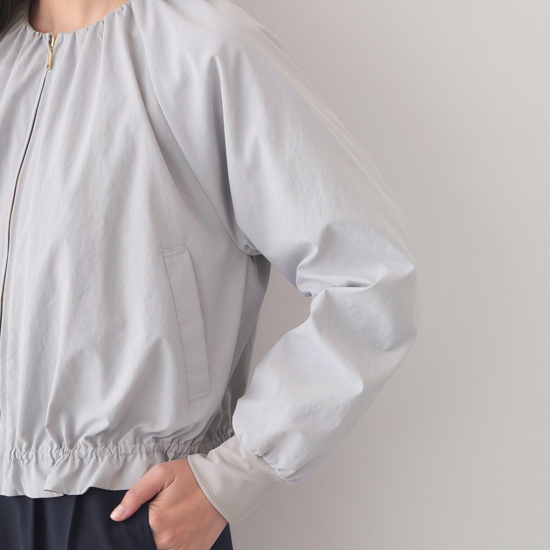 index「ノーカラーブルゾン【洗濯機OK/接触冷感/防シワ】」|テーラードジャケット|